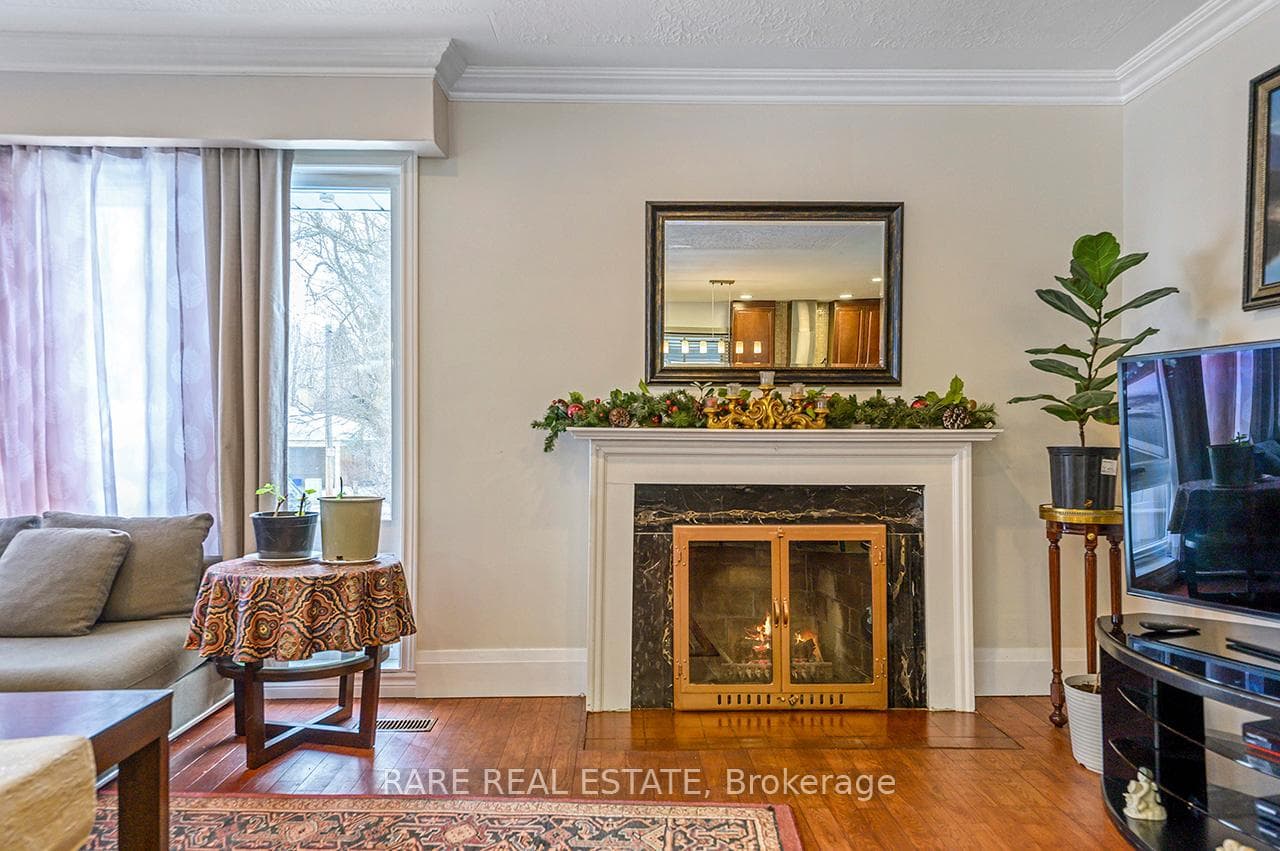 220 Millard Avenue photo 11