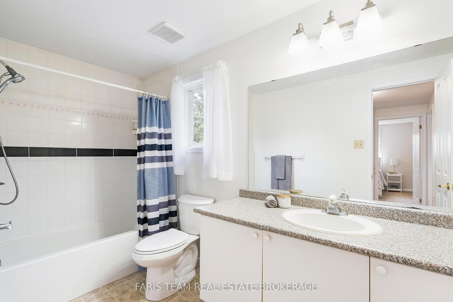 361 Galloway Boulevard photo 23