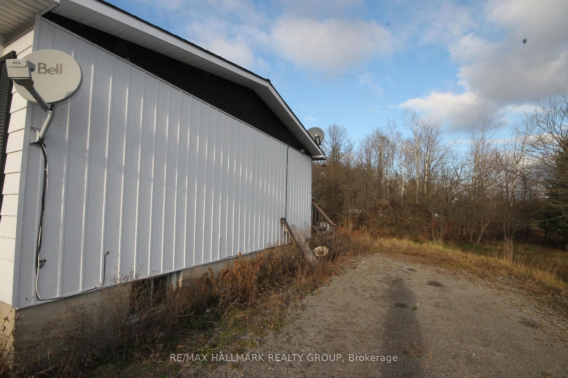 119 ROTHWELL Street photo 19
