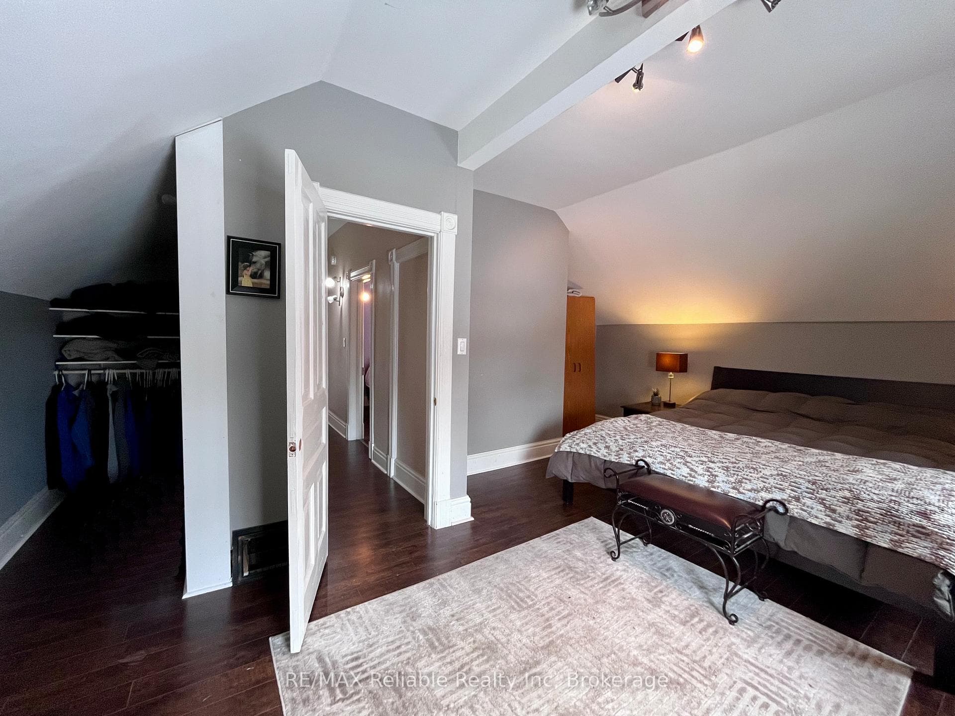 121 Brock Street photo 23