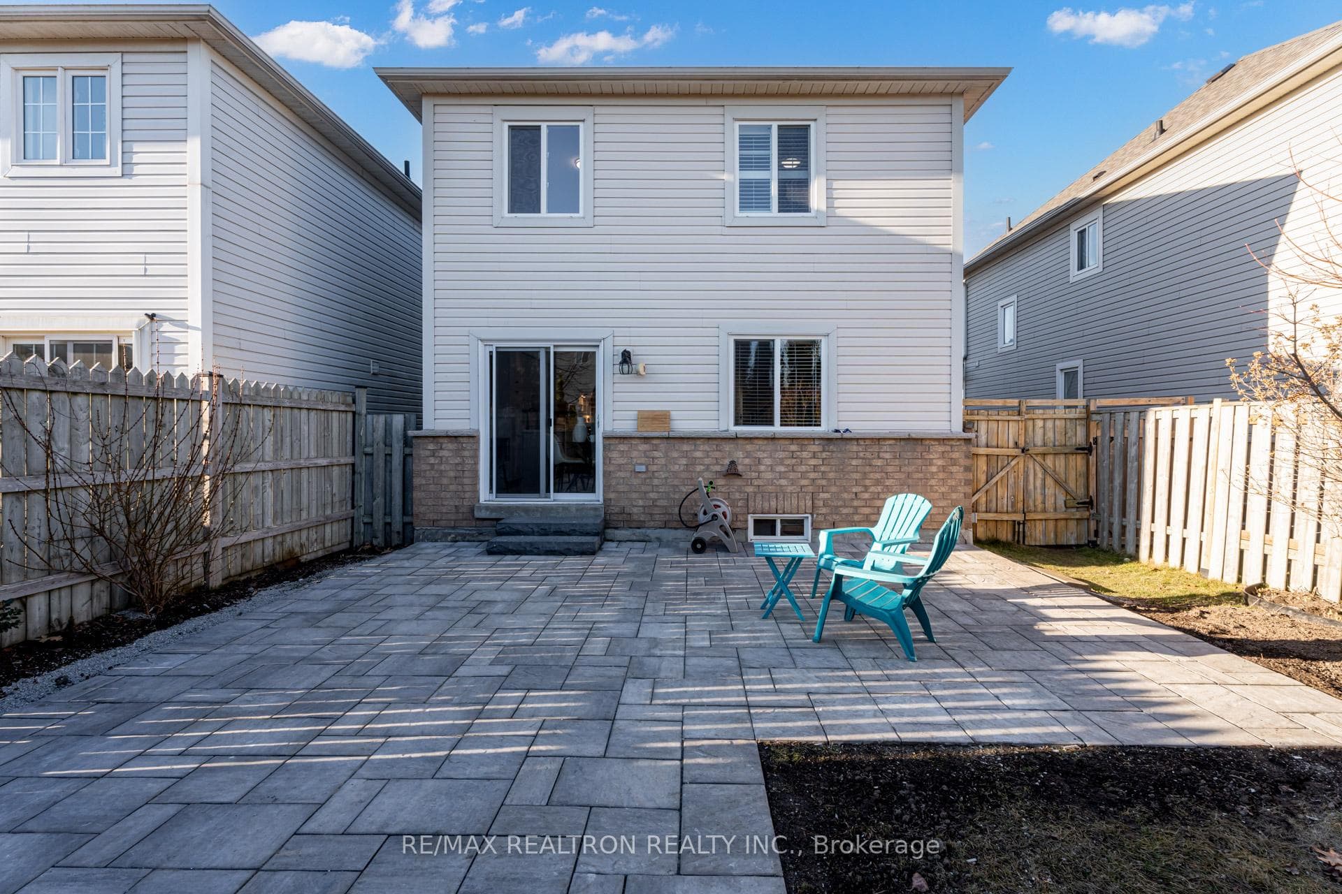 27 Portage Trail photo 40