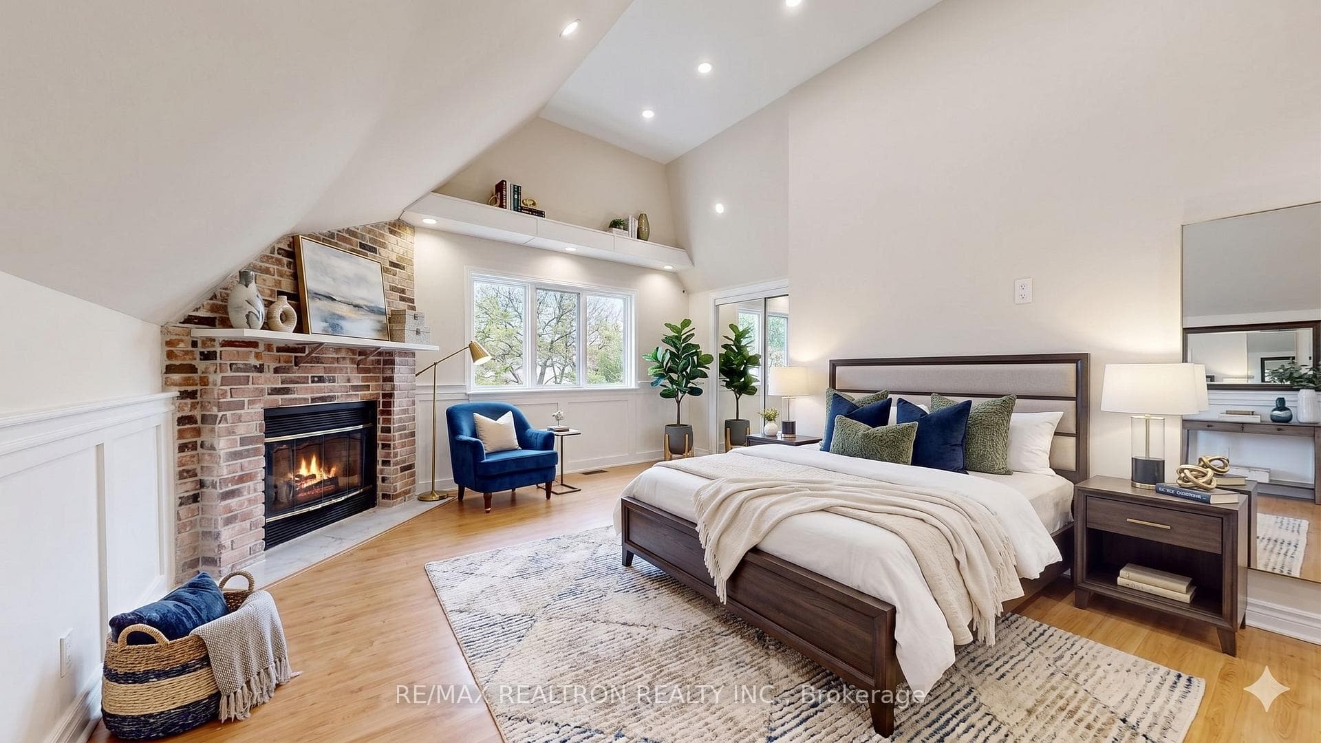 2854 Gulfstream Way photo 24