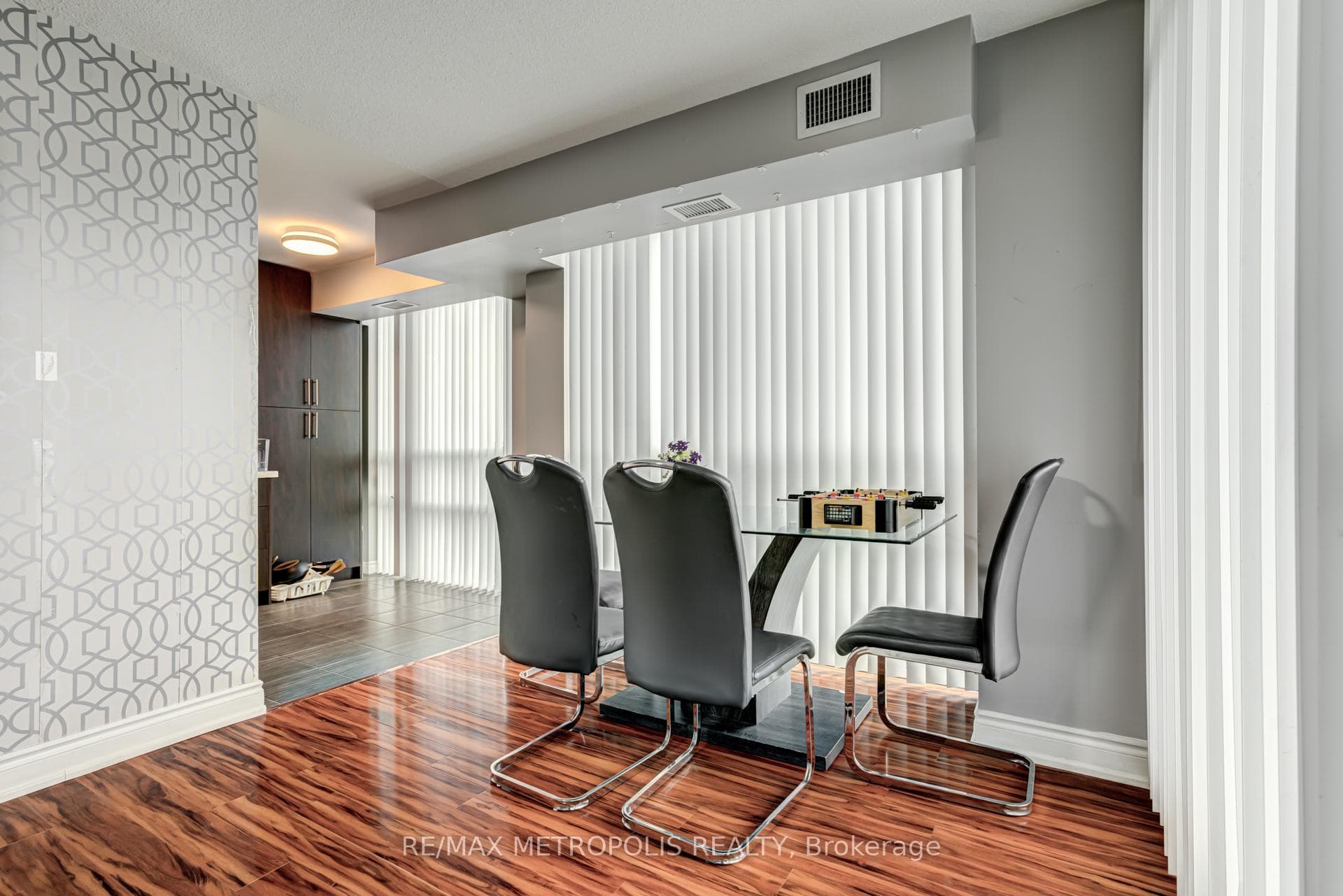 88 Grangeway Avenue Unit 609 photo 8