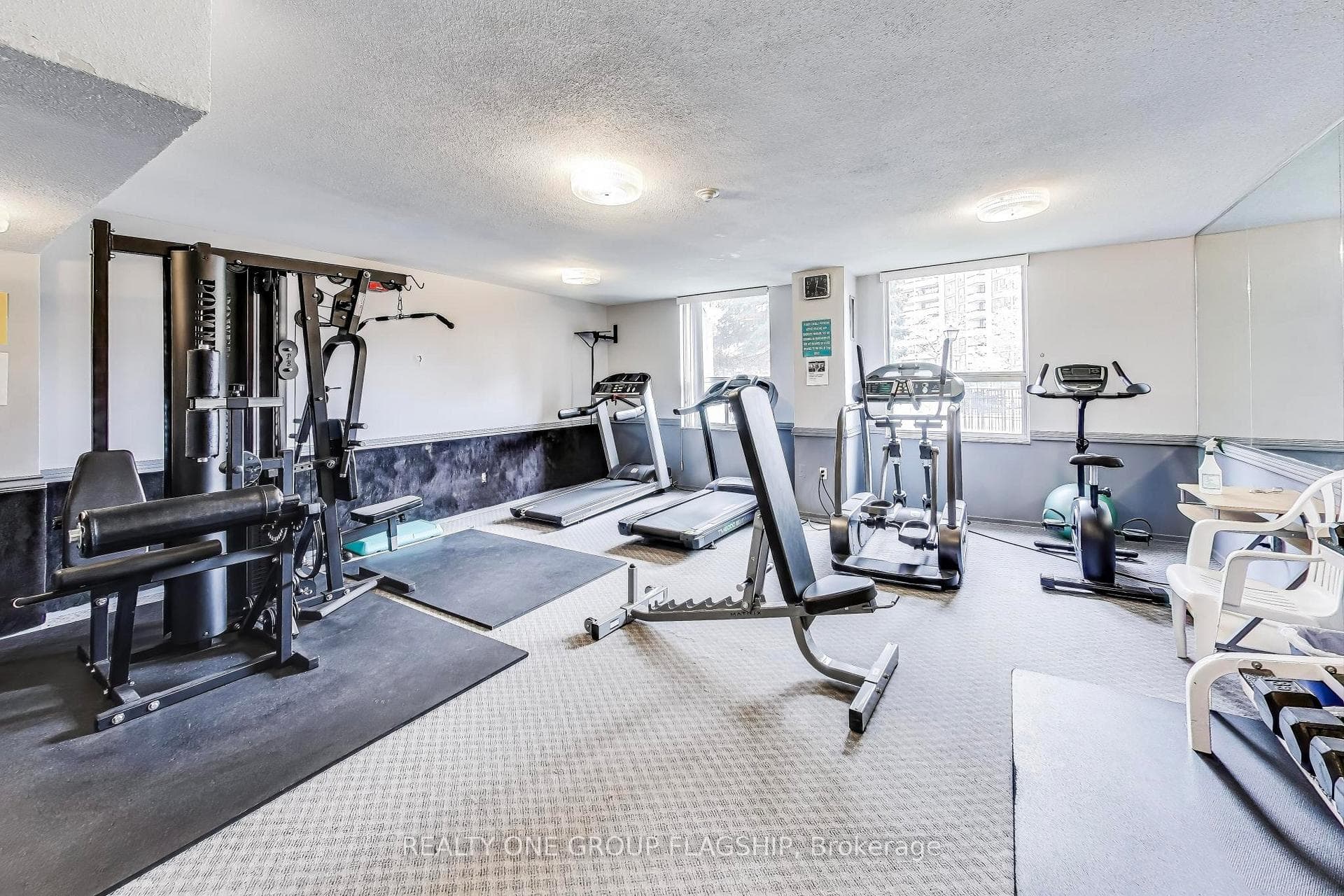 10 Edgecliff Golfway Unit 1009 photo 29