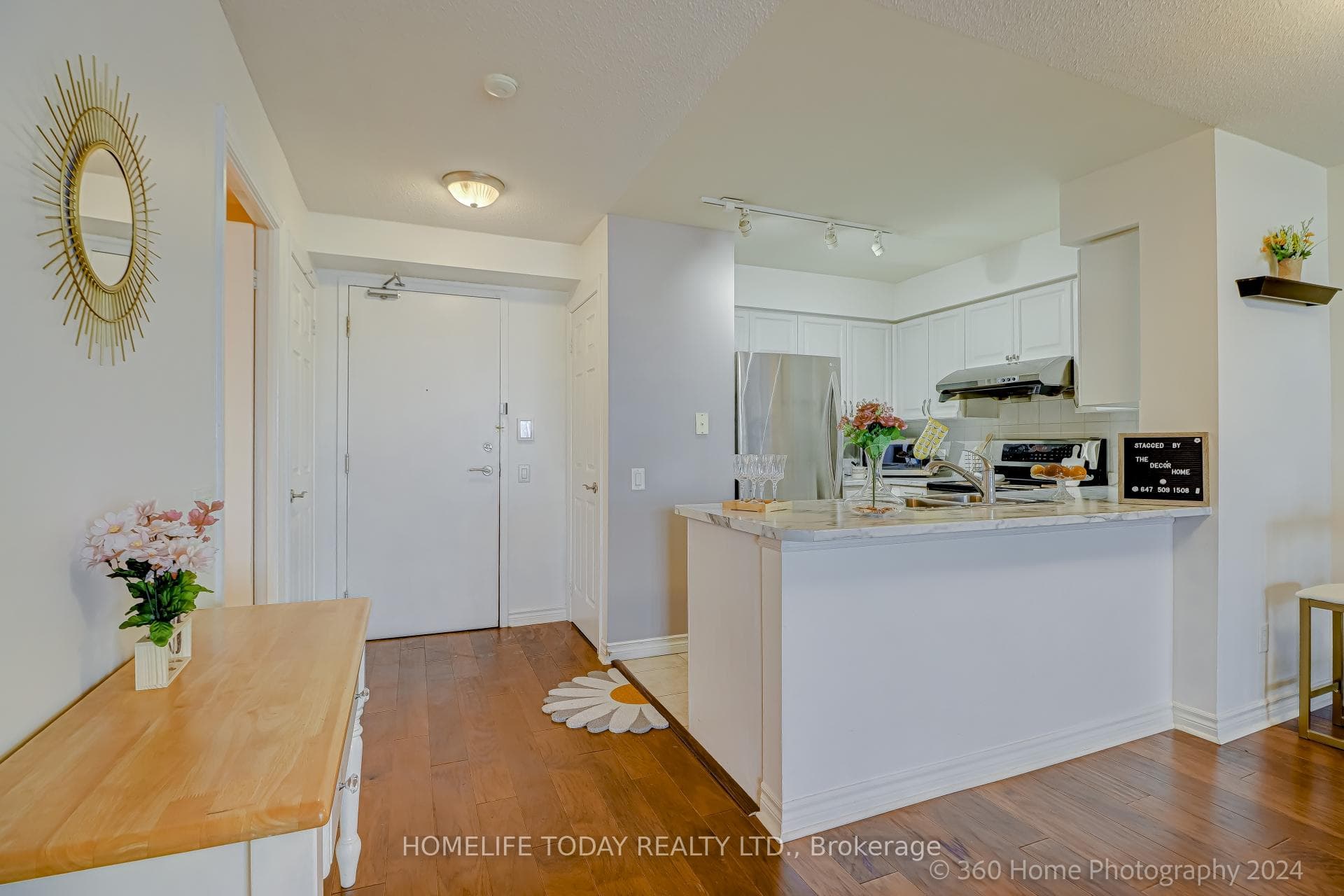 8 Mondeo Drive Unit 1214 photo 17