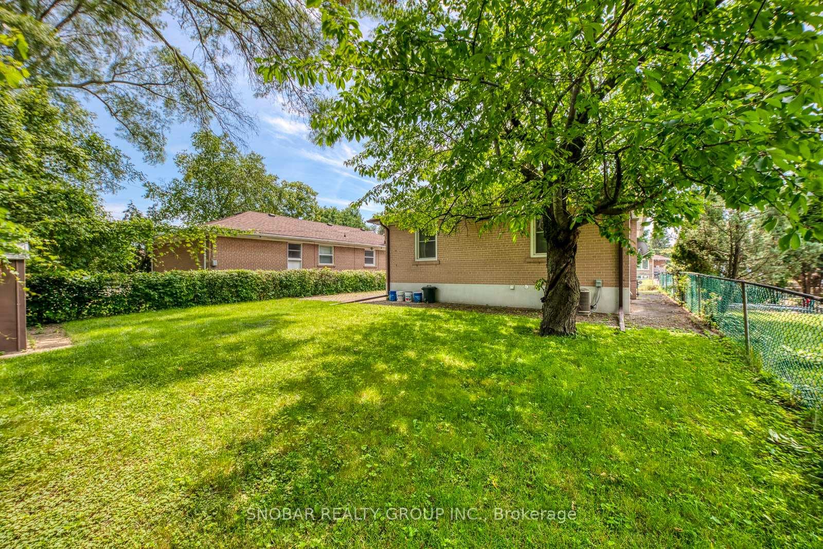 201 Thistle Down Boulevard photo 23