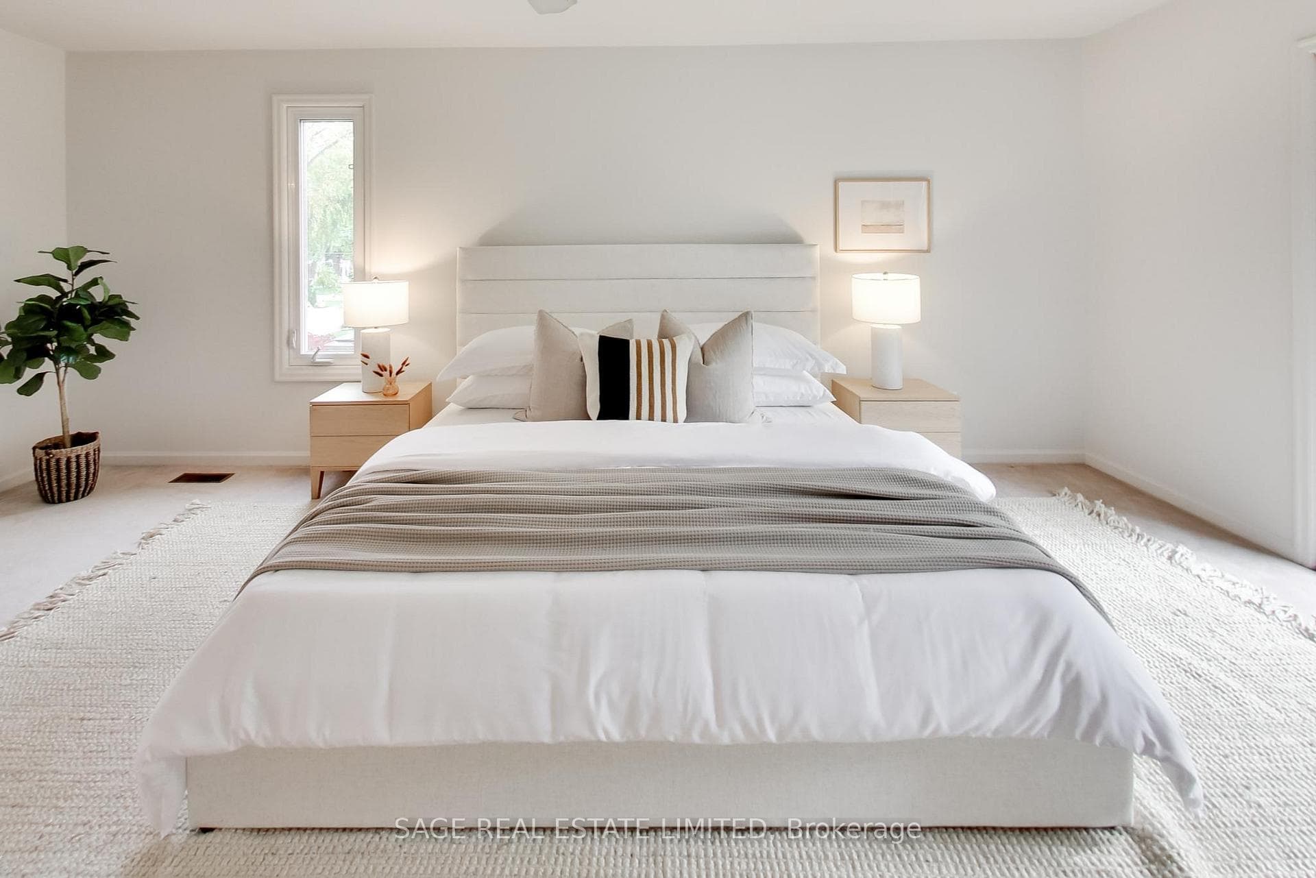 Grand Primary Bedroom