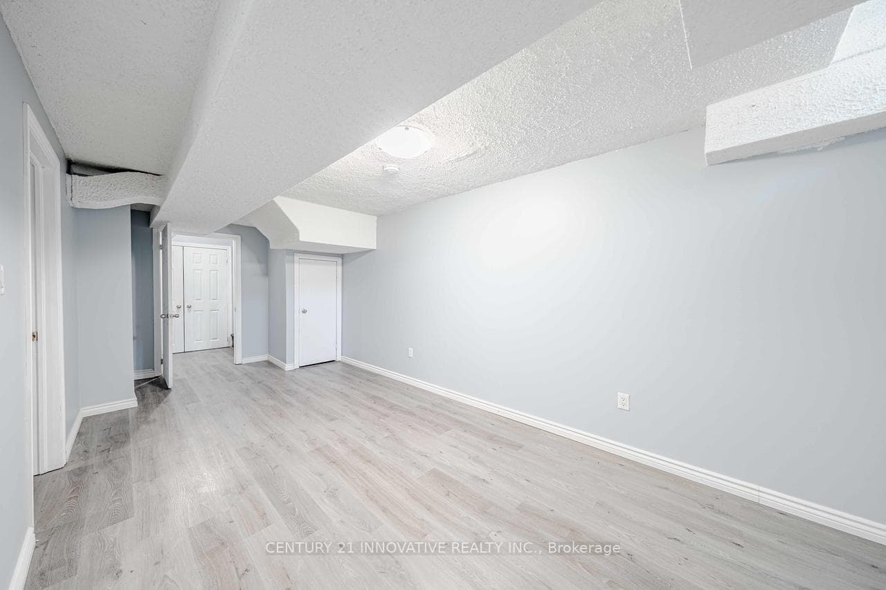 50 Blackwell Avenue Unit 14 photo 47