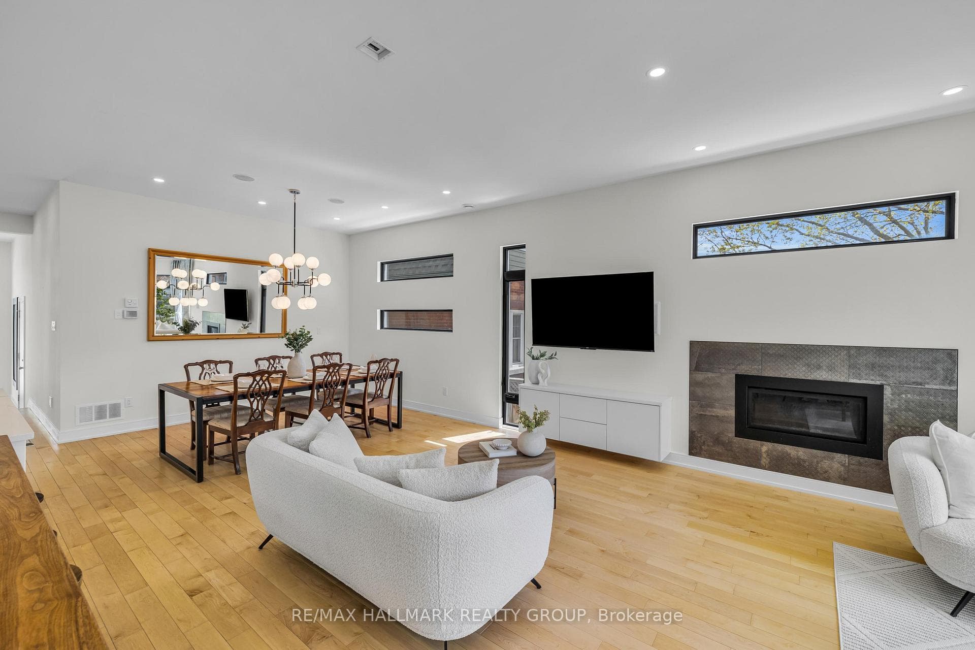 92 Grange Avenue photo 14