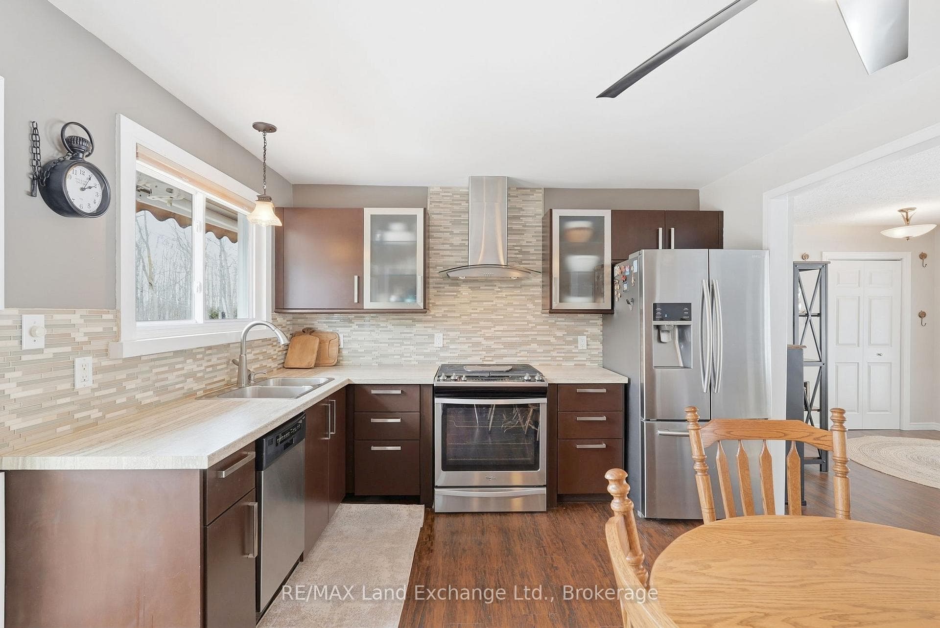 26 Mapleport Crescent photo 14