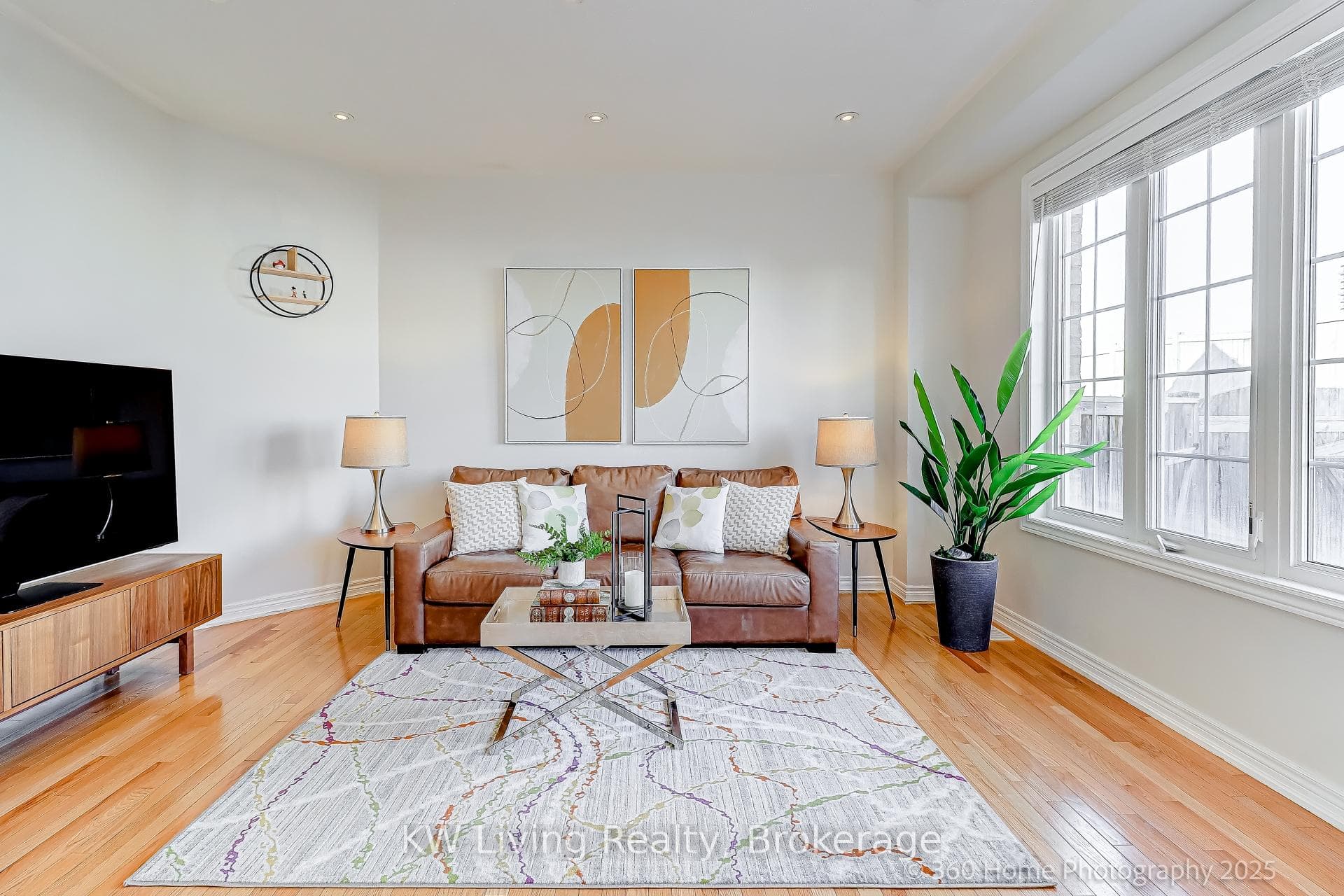 157 Hammersly Boulevard photo 3