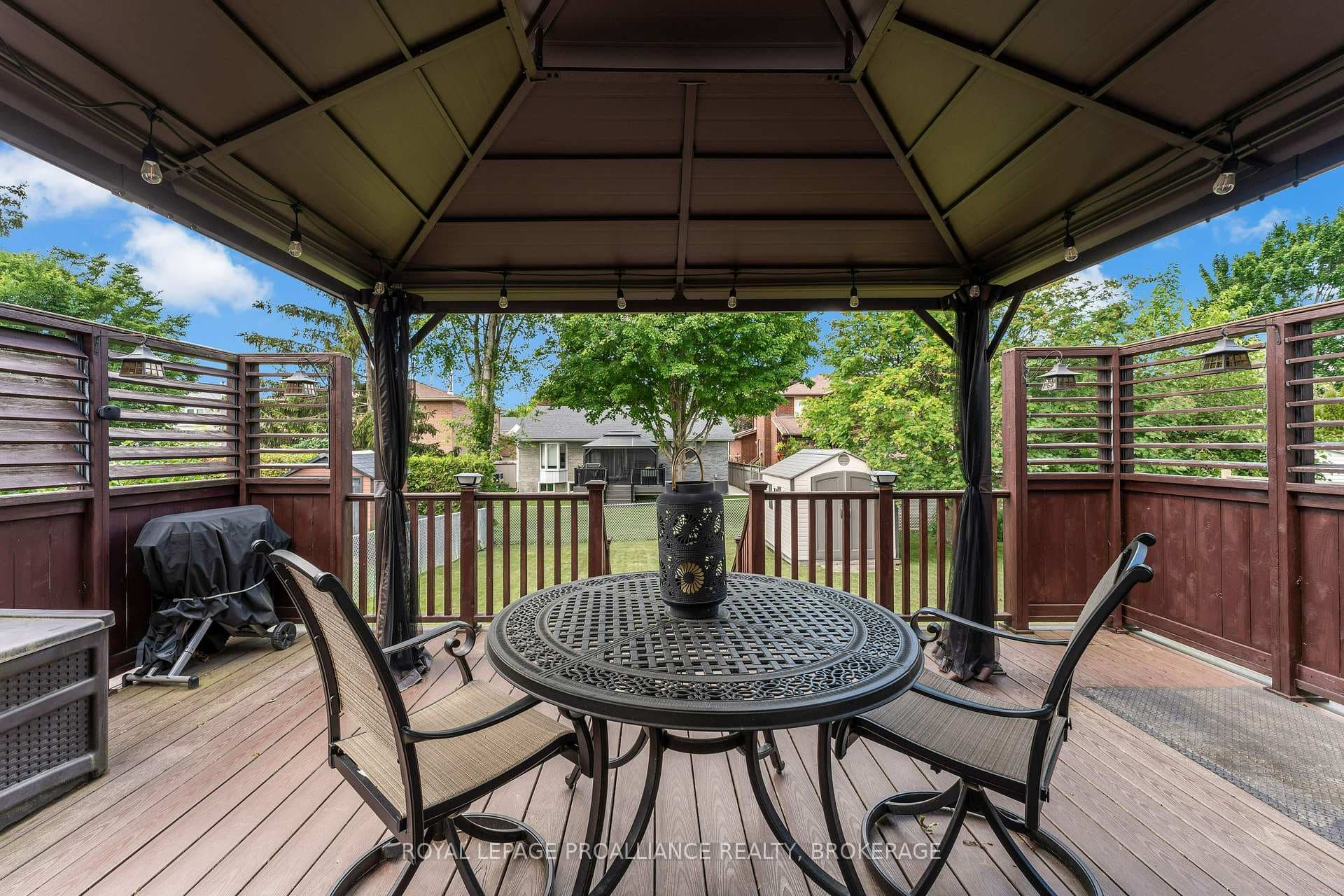 927 Newhall Drive photo 28