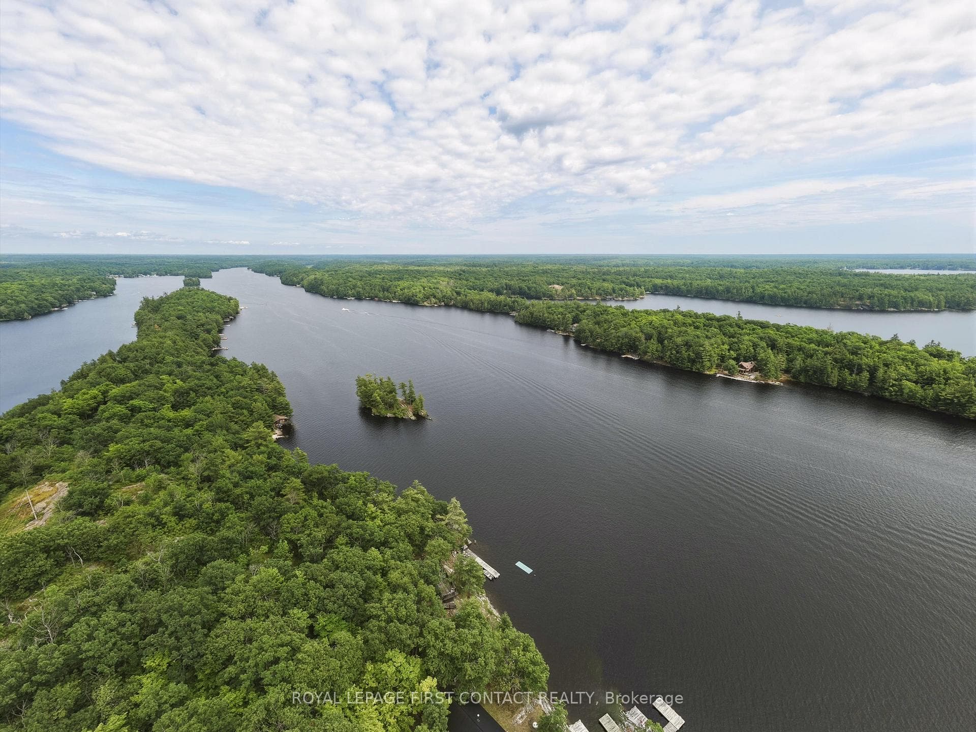 321 Healey Lake N/A photo 43