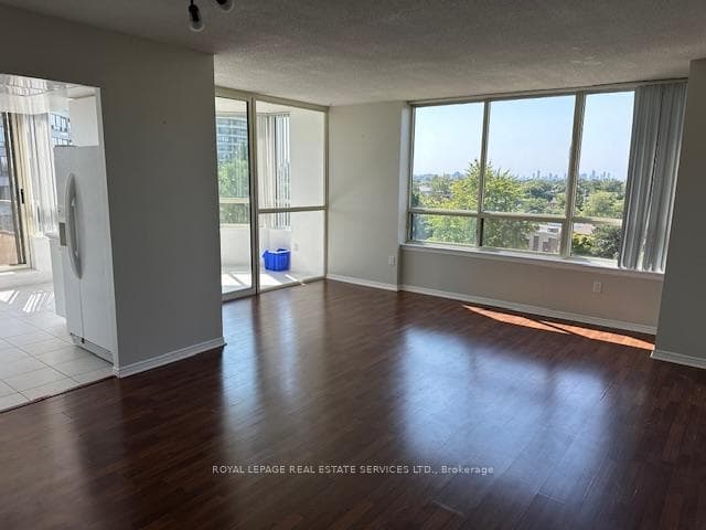 5 Greystone Walk Drive Unit 513 photo 5