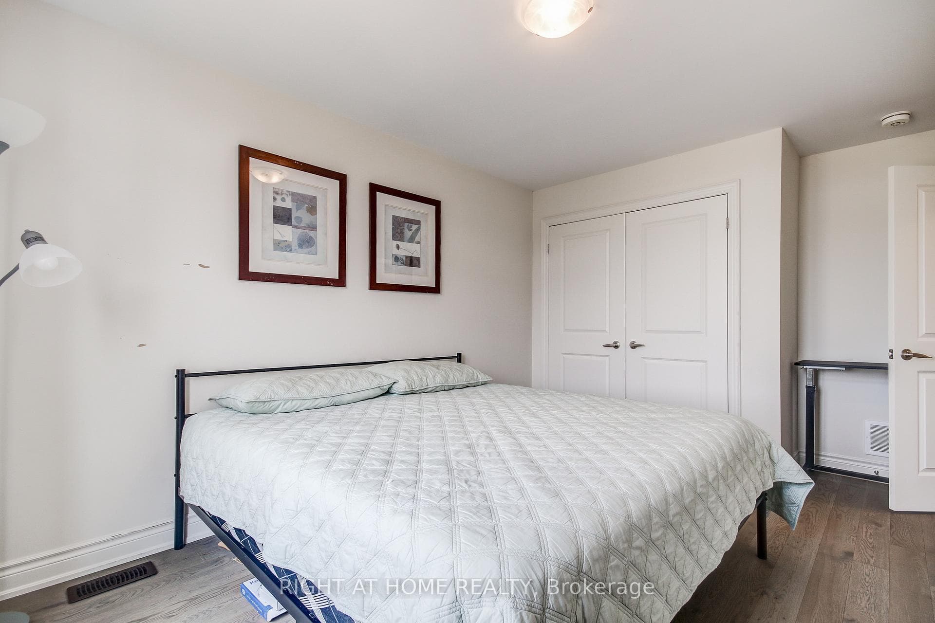 1190 Raspberry Terrace photo 27