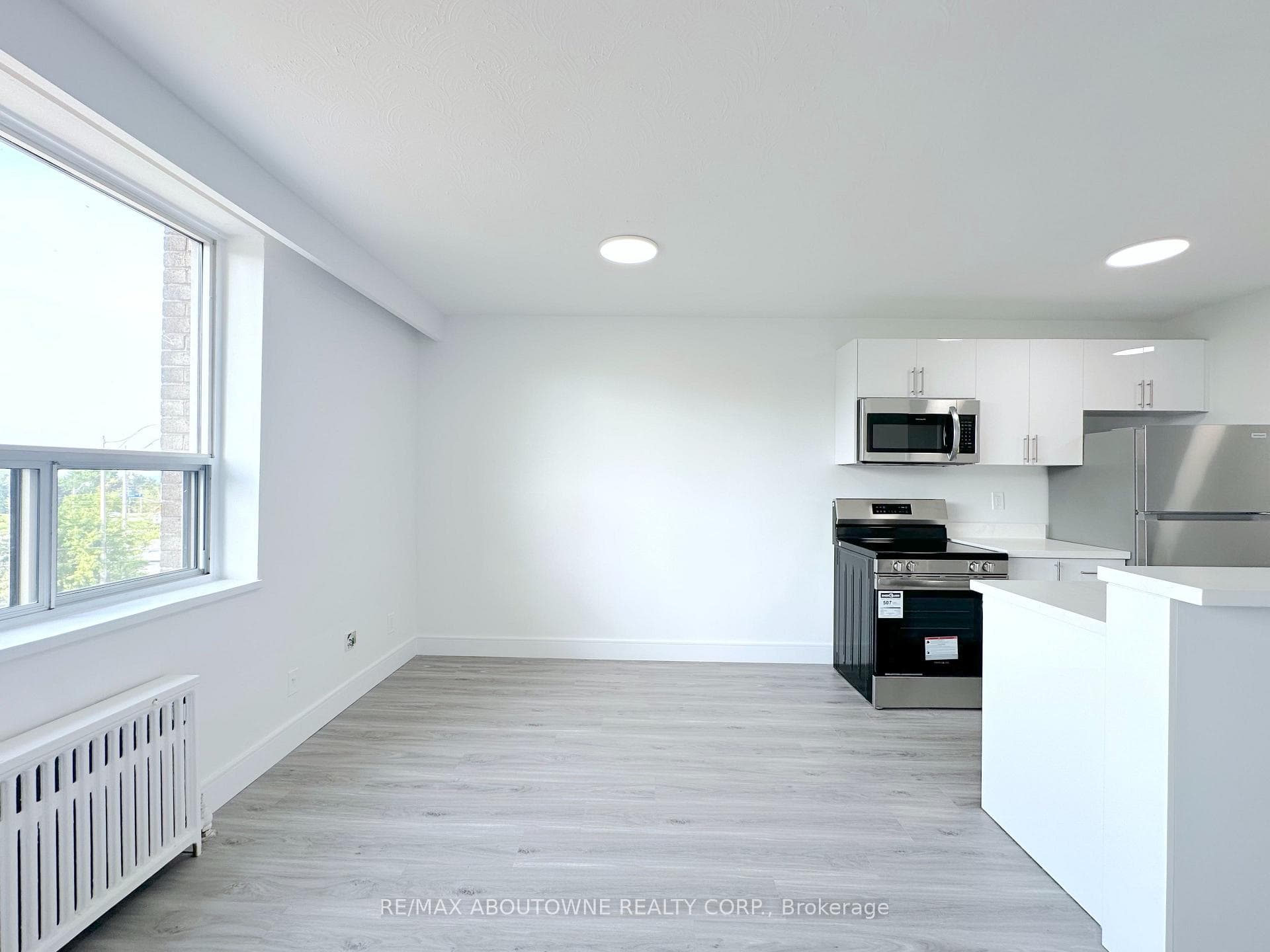 79 Jameson Avenue Unit 301 photo 5