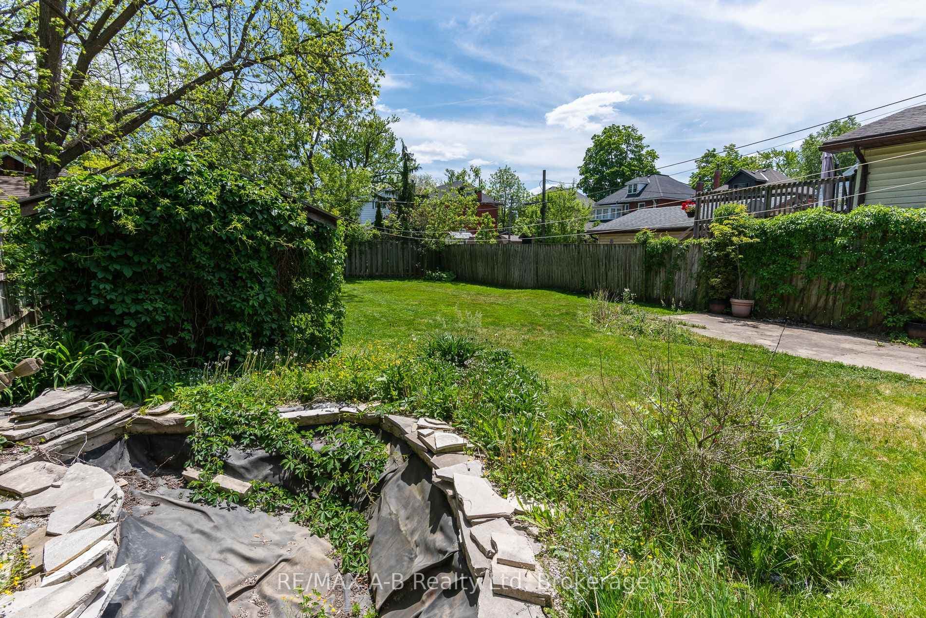 55 Stratford Street photo 7