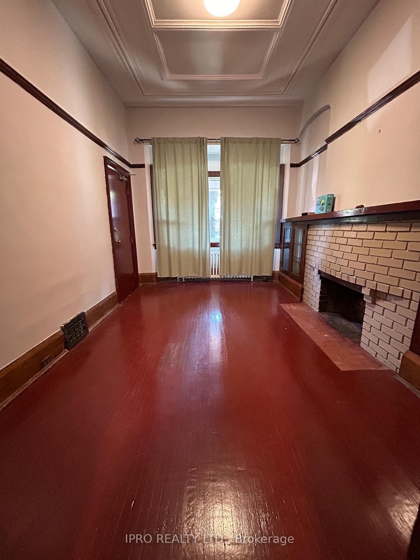 559 Runnymede Road Unit 2 photo 10