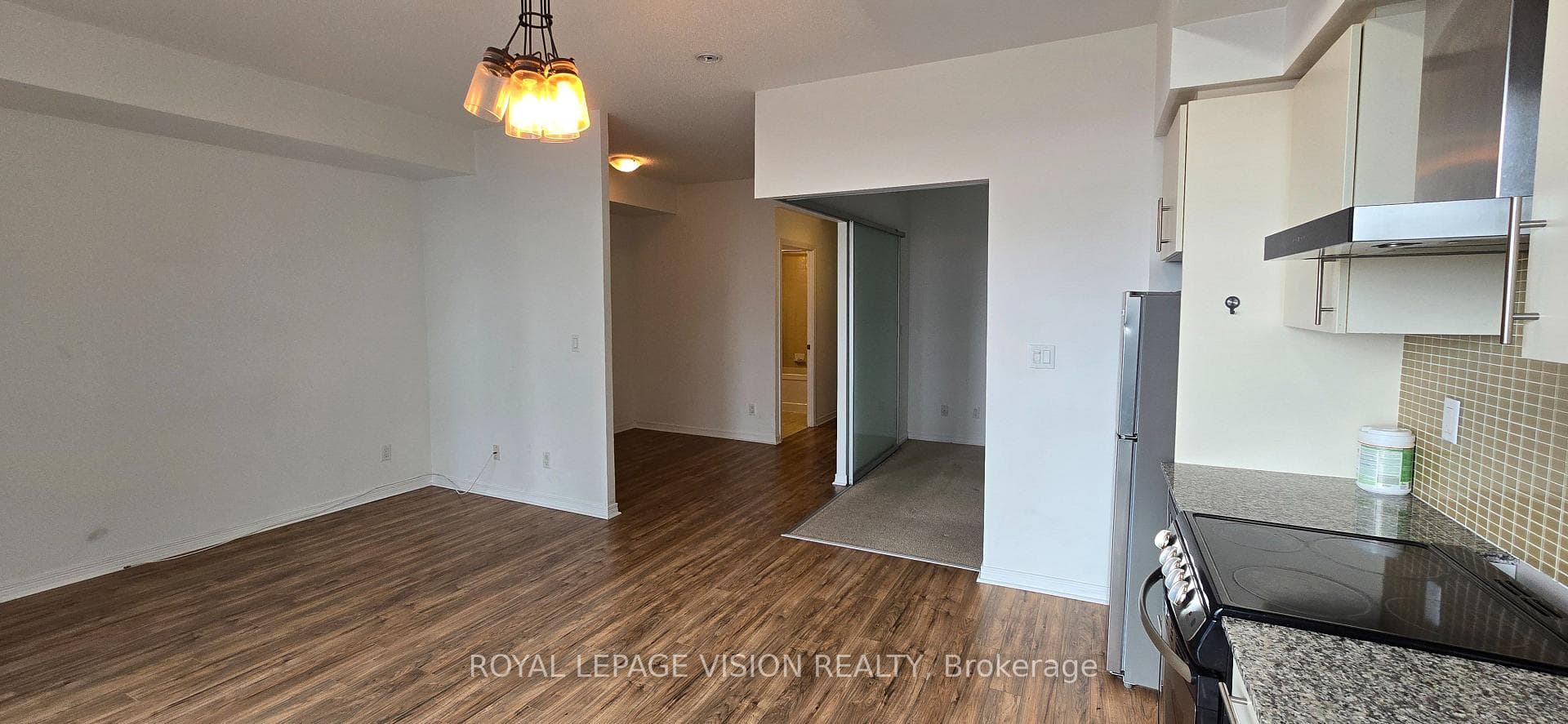 352 Front St W N/A Unit 2012 photo 15