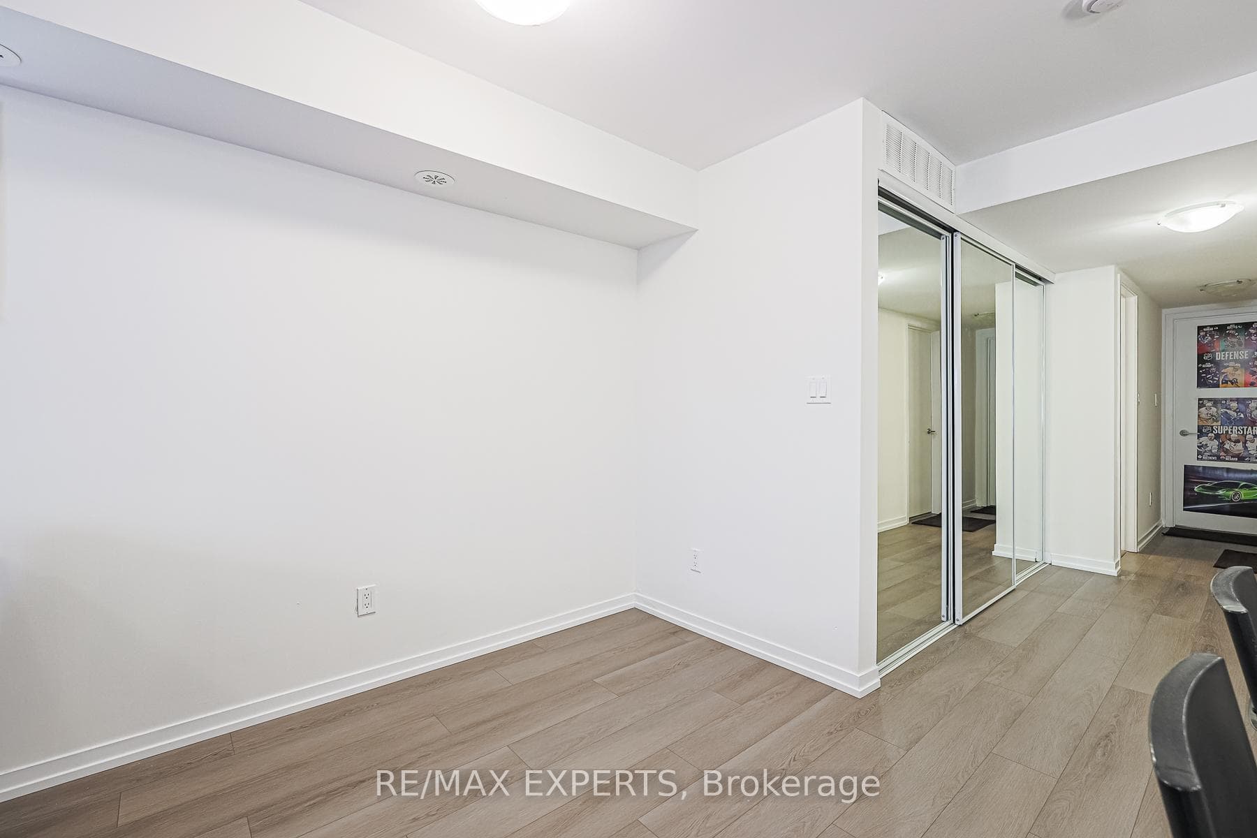 26 Bruce Street Unit B11 photo 20