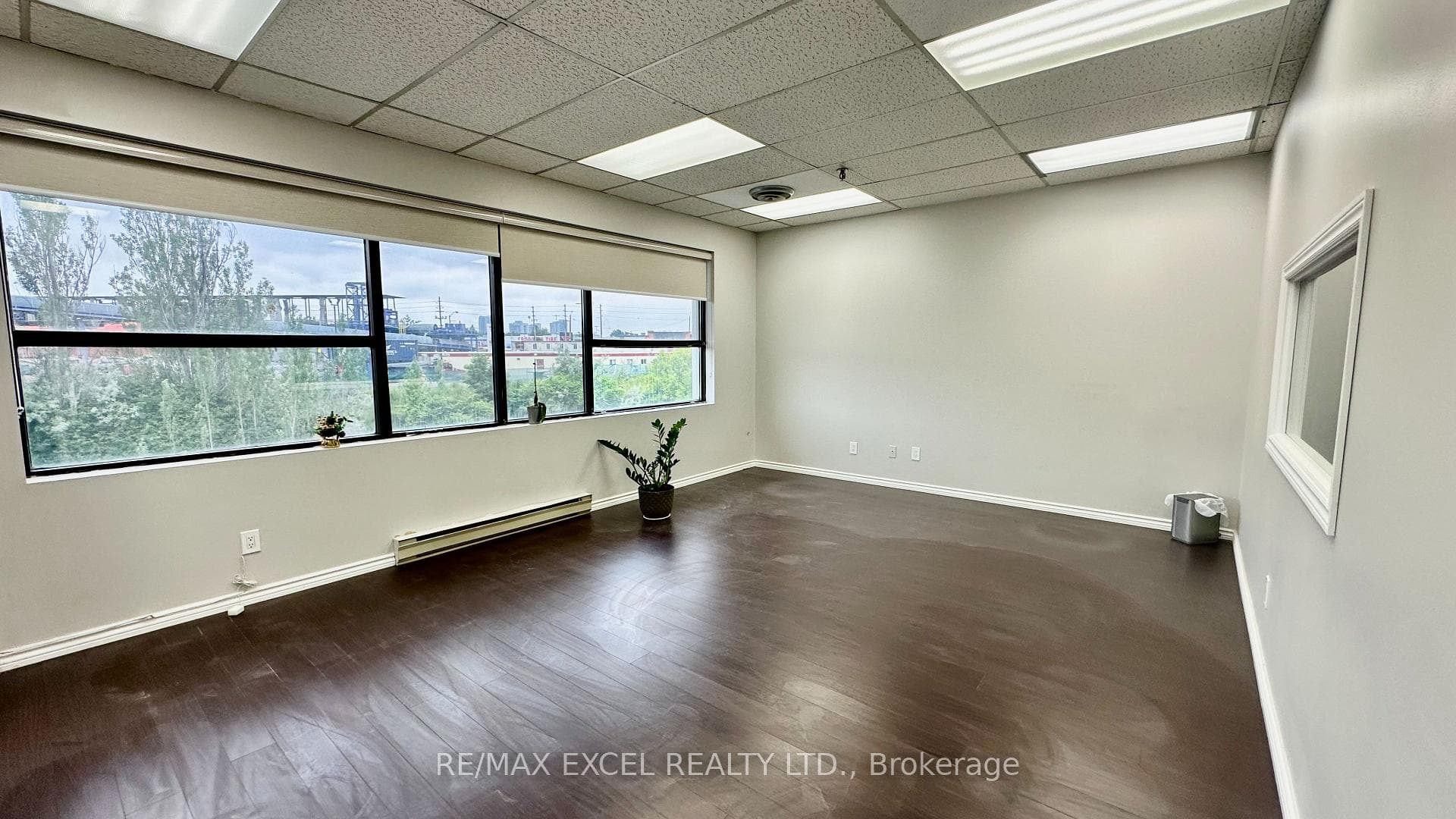 55 Nugget Avenue Unit 212 photo 3