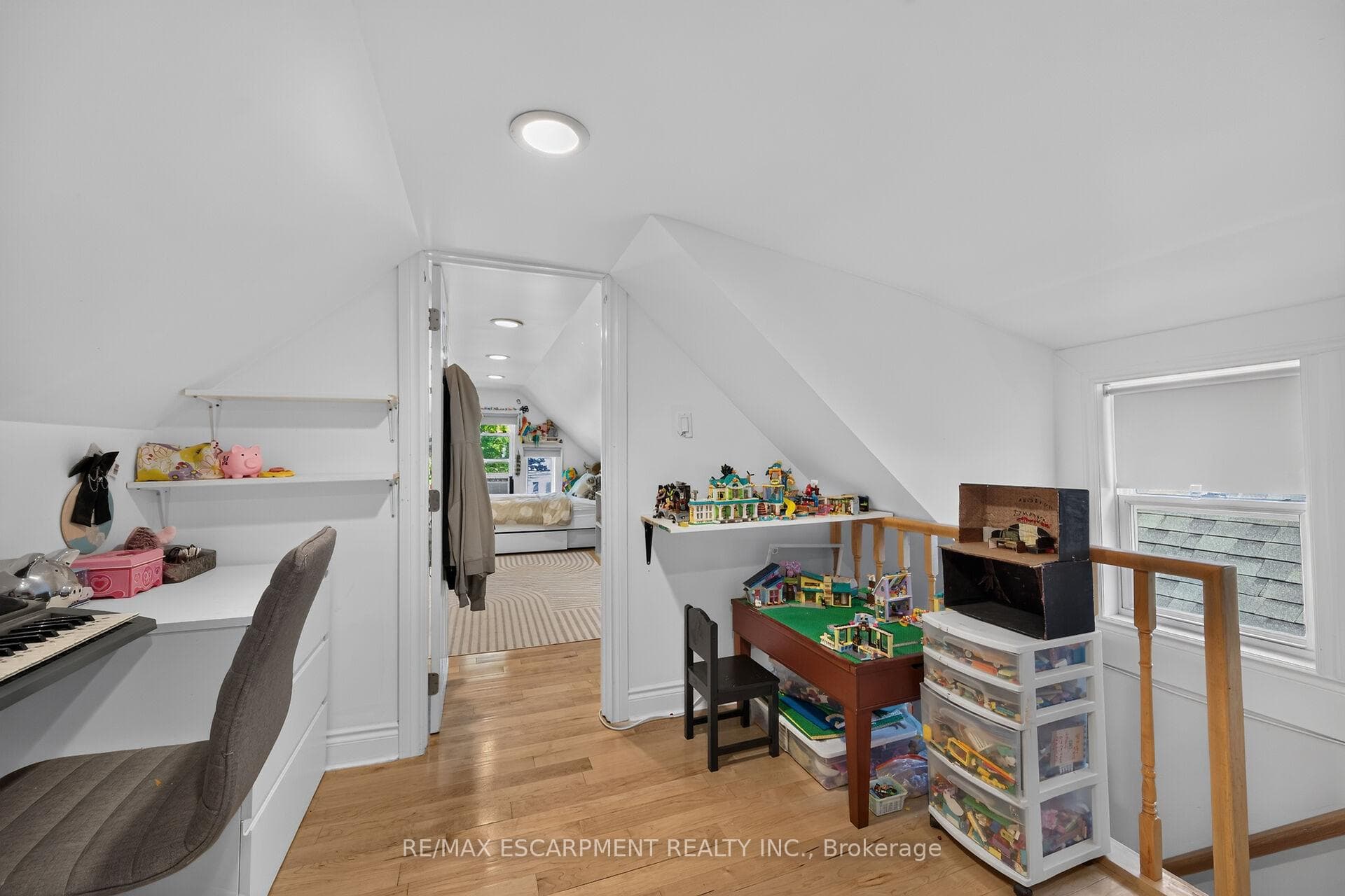 179 Burris Street photo 25