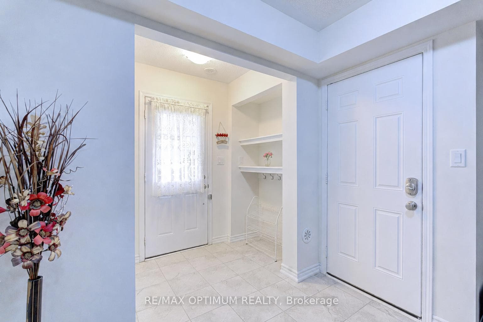 583 Laking Terrace photo 5
