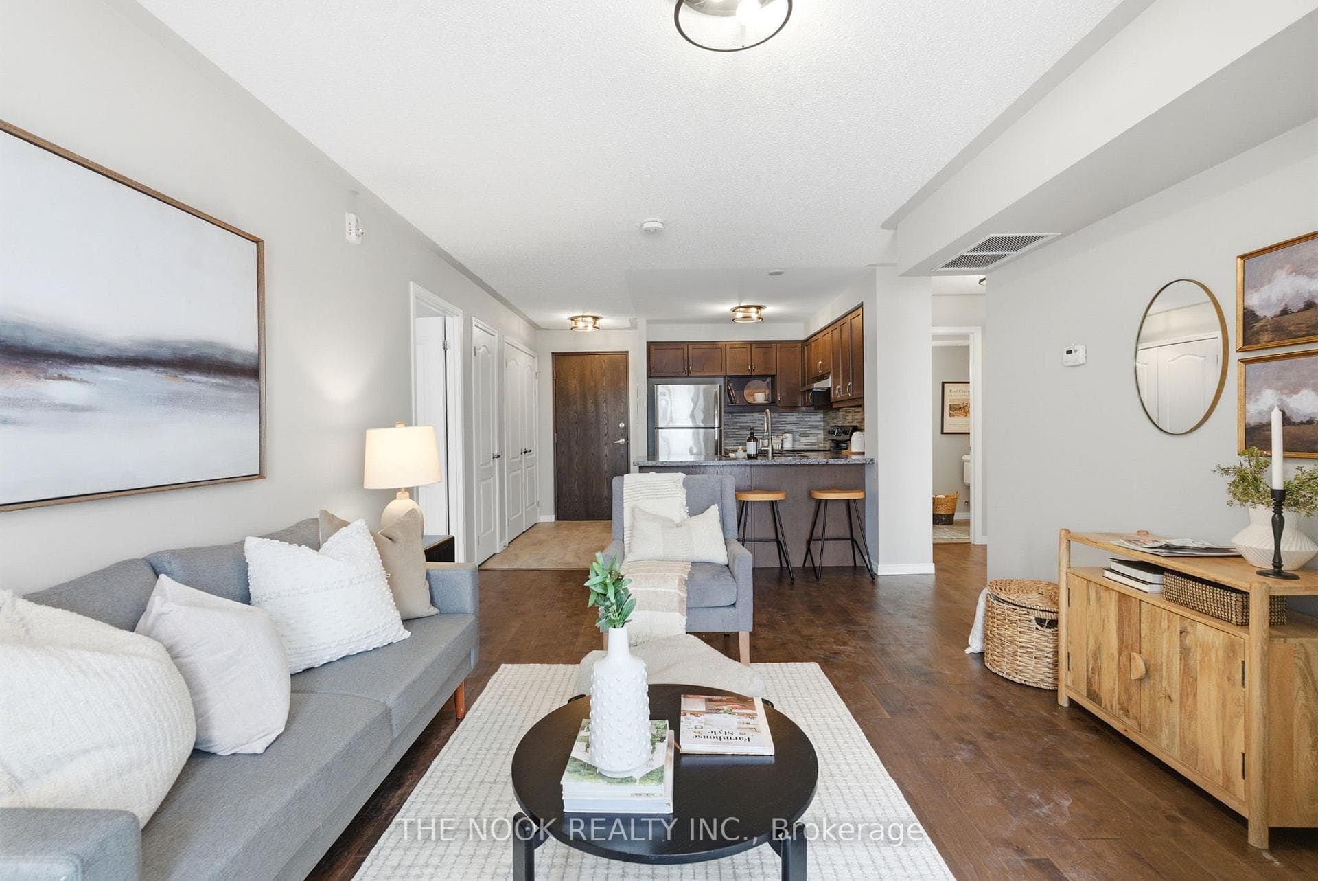 910 Wentworth Street Unit 301 photo 18