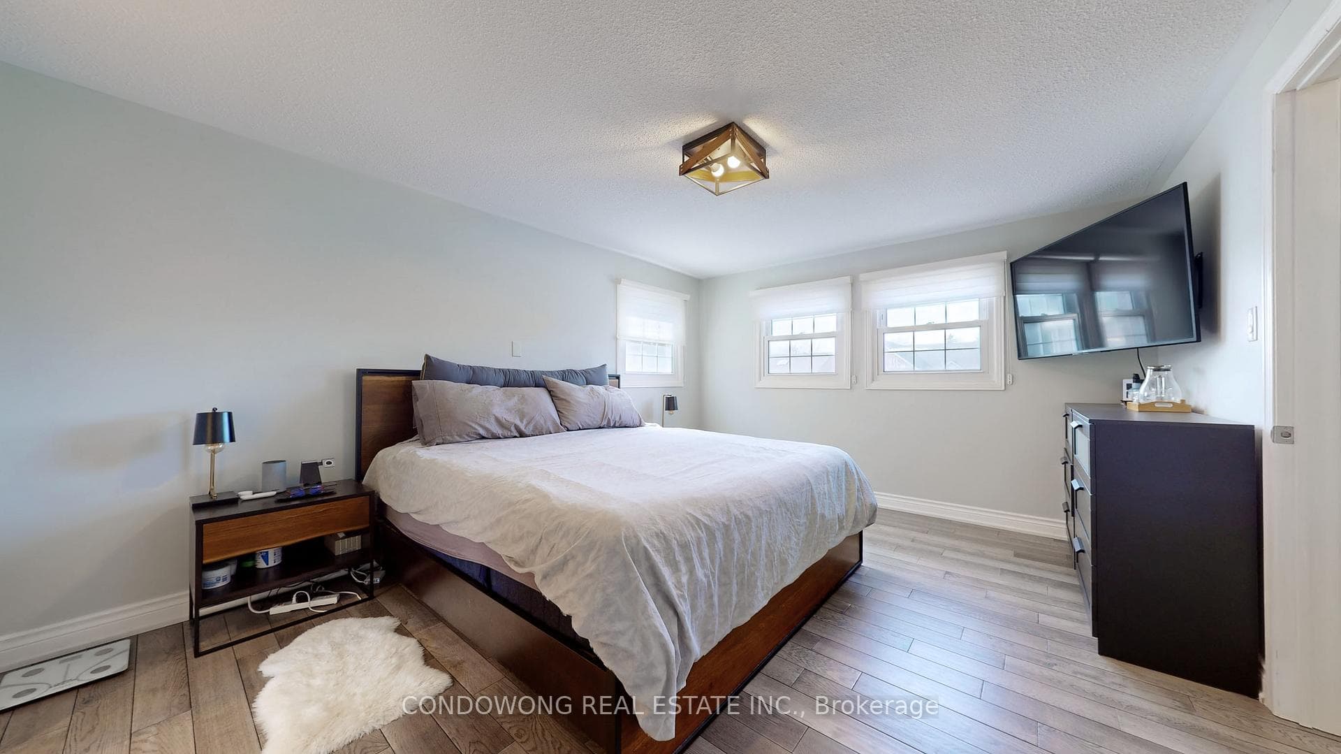 97 Longwater Chase photo 11