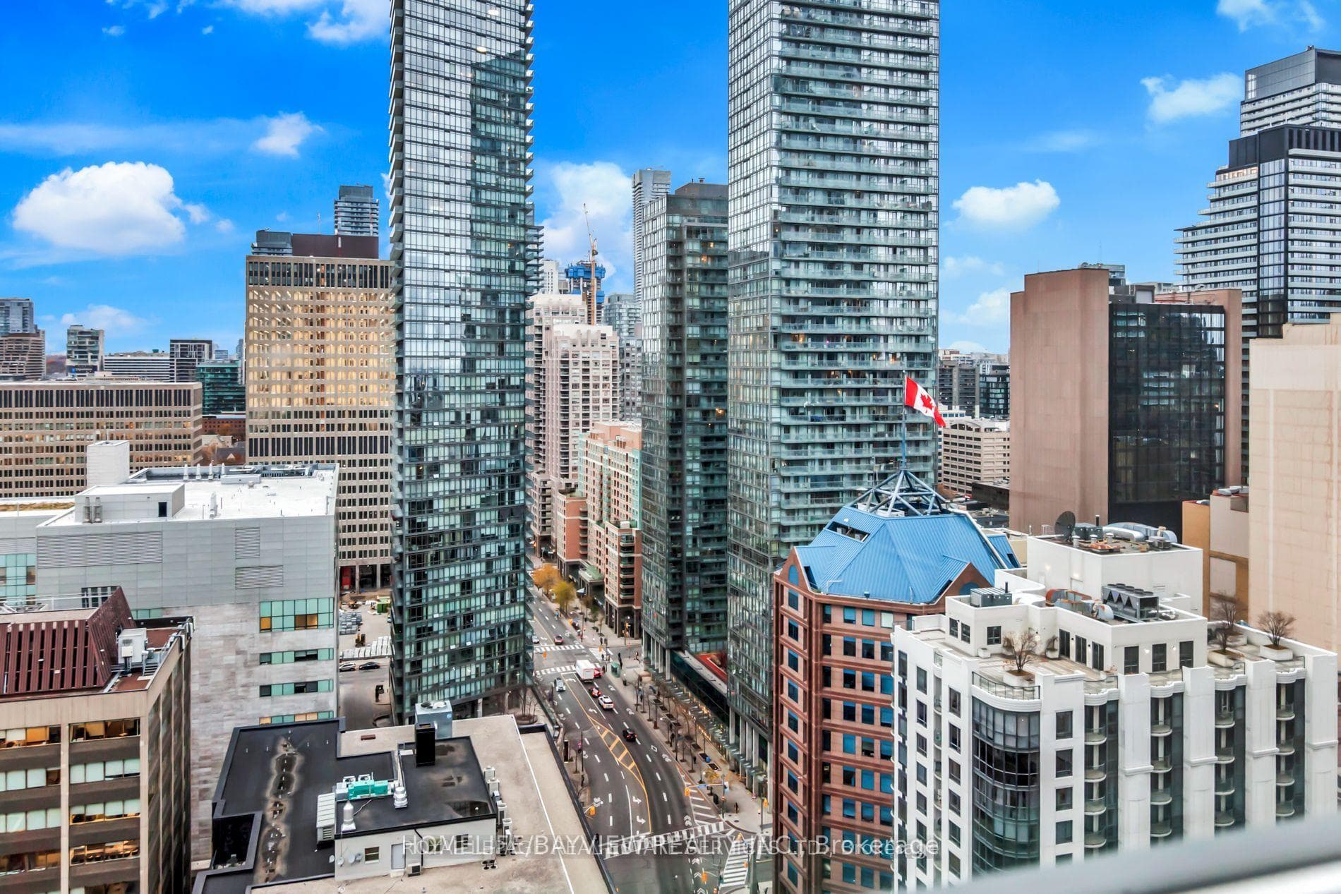 770 Bay Street Unit 2701 photo 17
