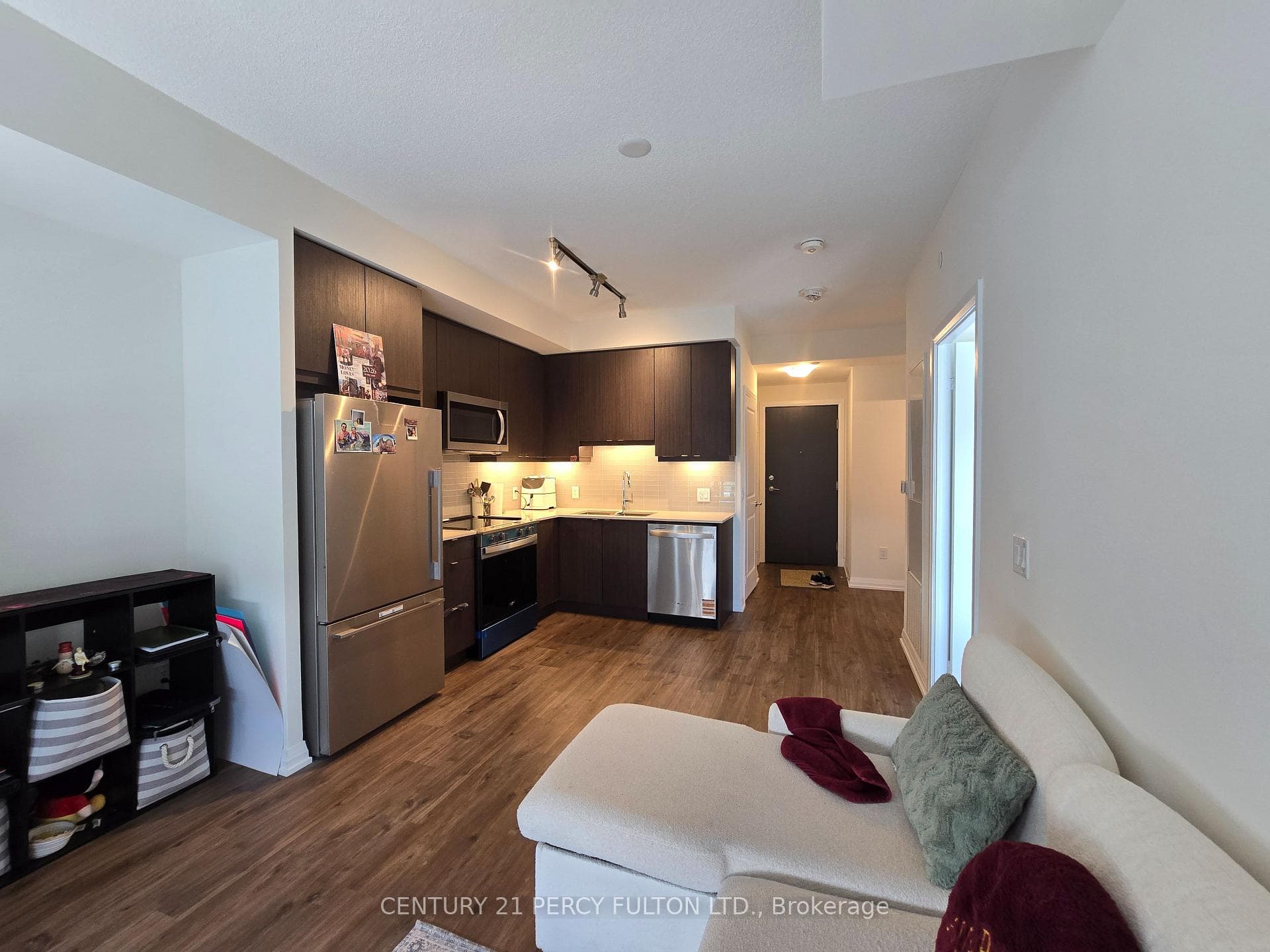 3260 Sheppard Avenue Unit 1501 photo 11