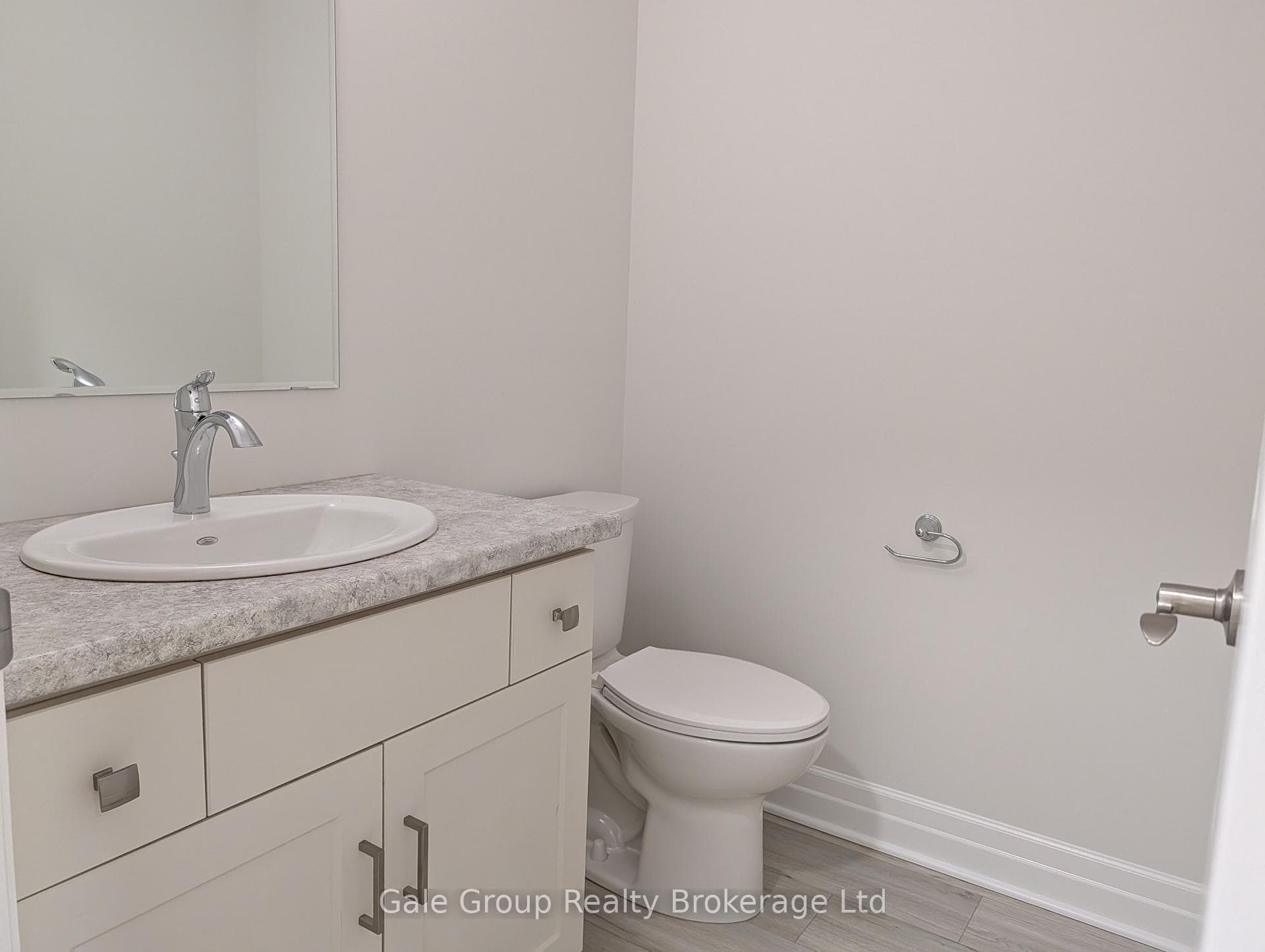 261 Pittock Park Road Unit 4 photo 9