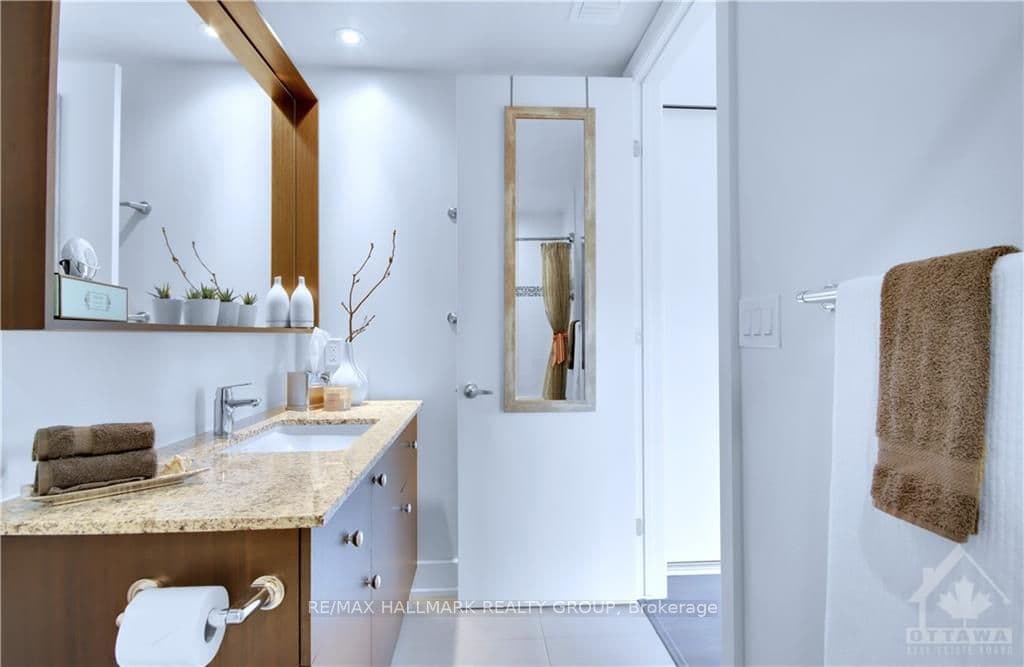7 MARQUETTE Avenue Unit 318 photo 20