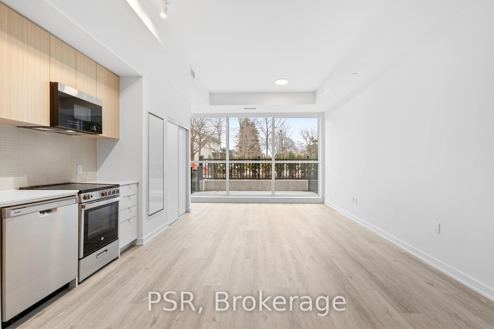 45 Broadfield Drive Unit 112 photo 4