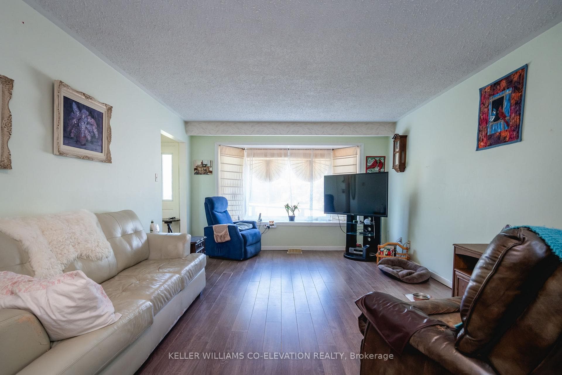 985 Howard Street photo 6