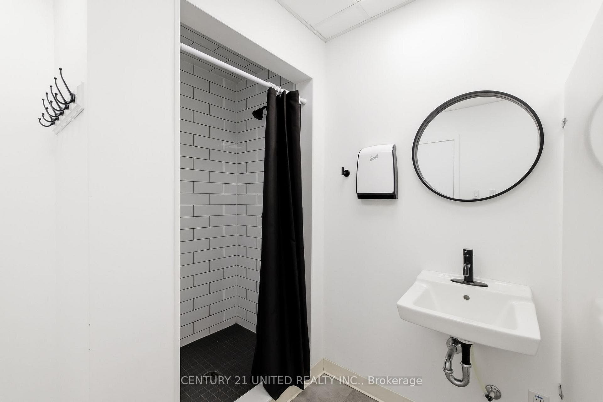 1472 Thornton Road Unit B13 photo 10