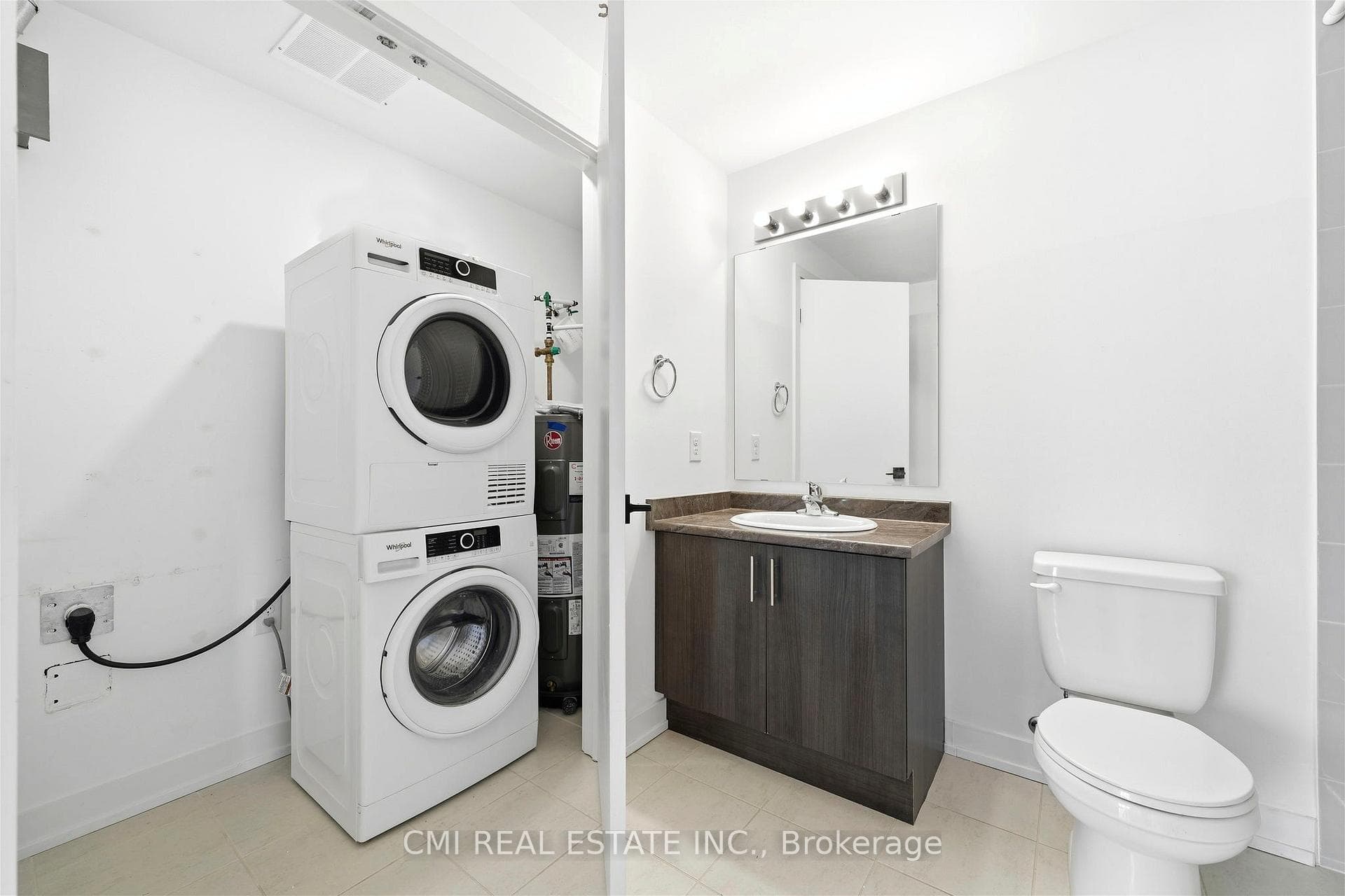 4 Spice Way Unit 501 photo 34