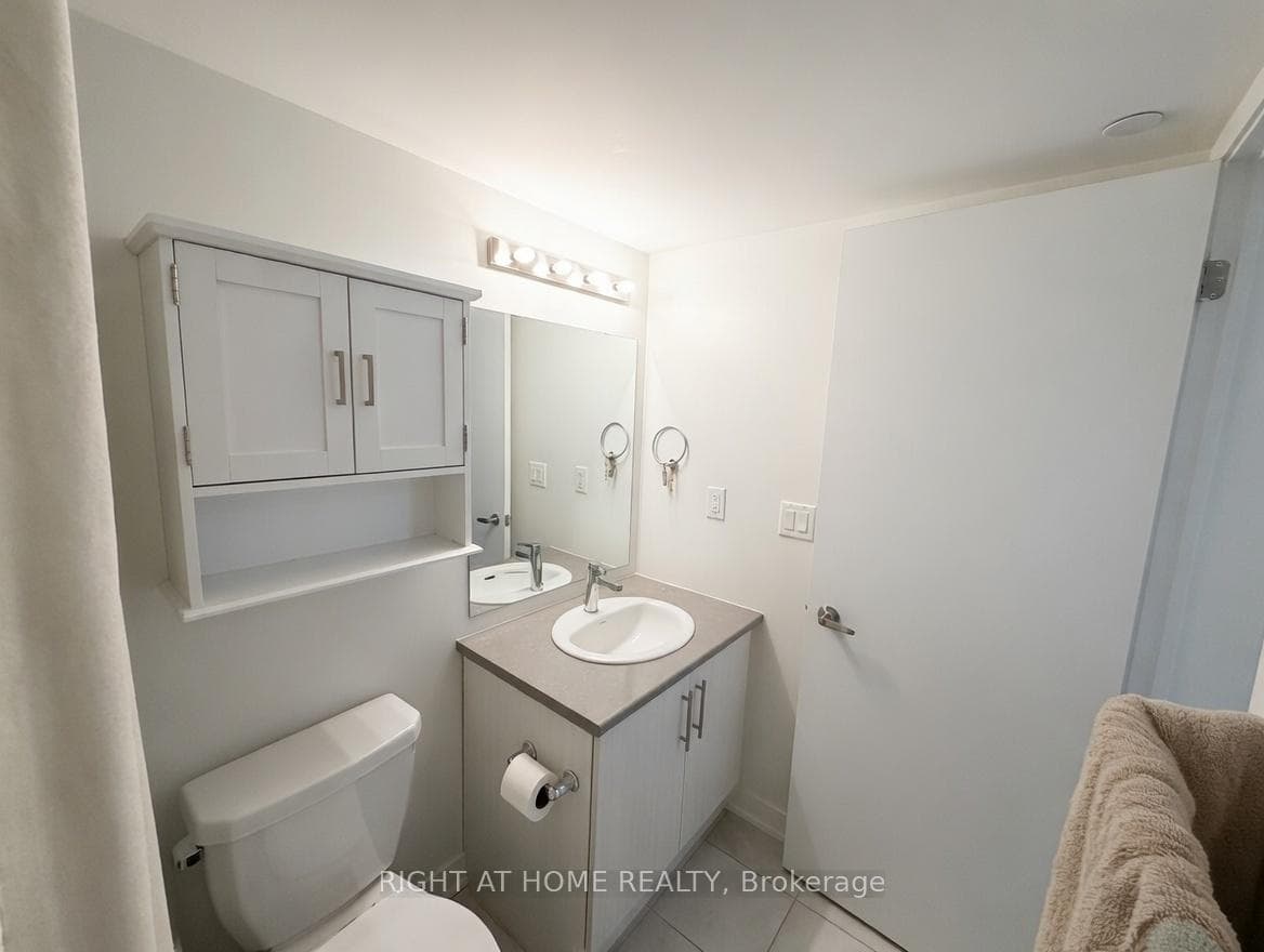 3409 Ridgeway Drive Unit 31 photo 16