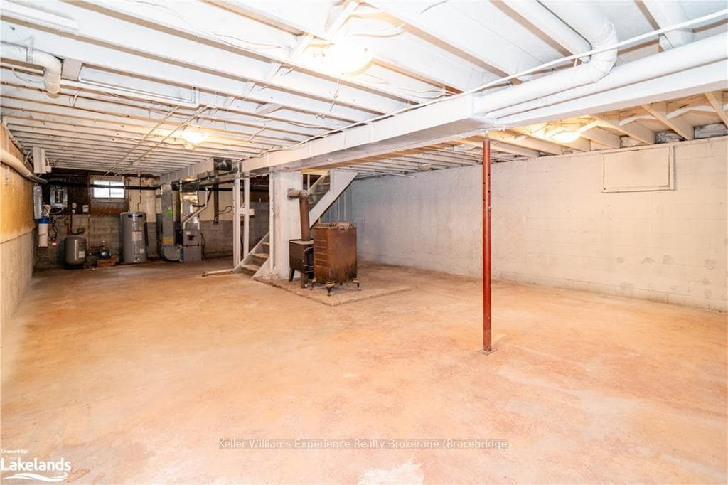 unfinished, full basement