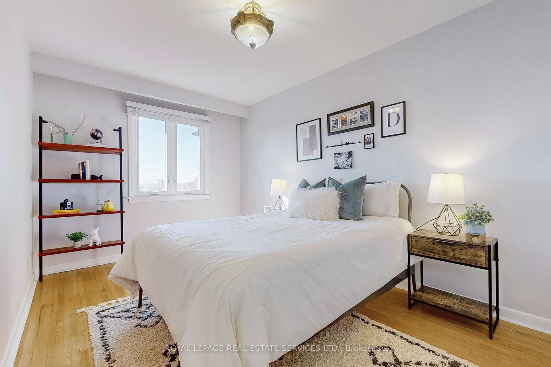 550 Westmount Avenue photo 22