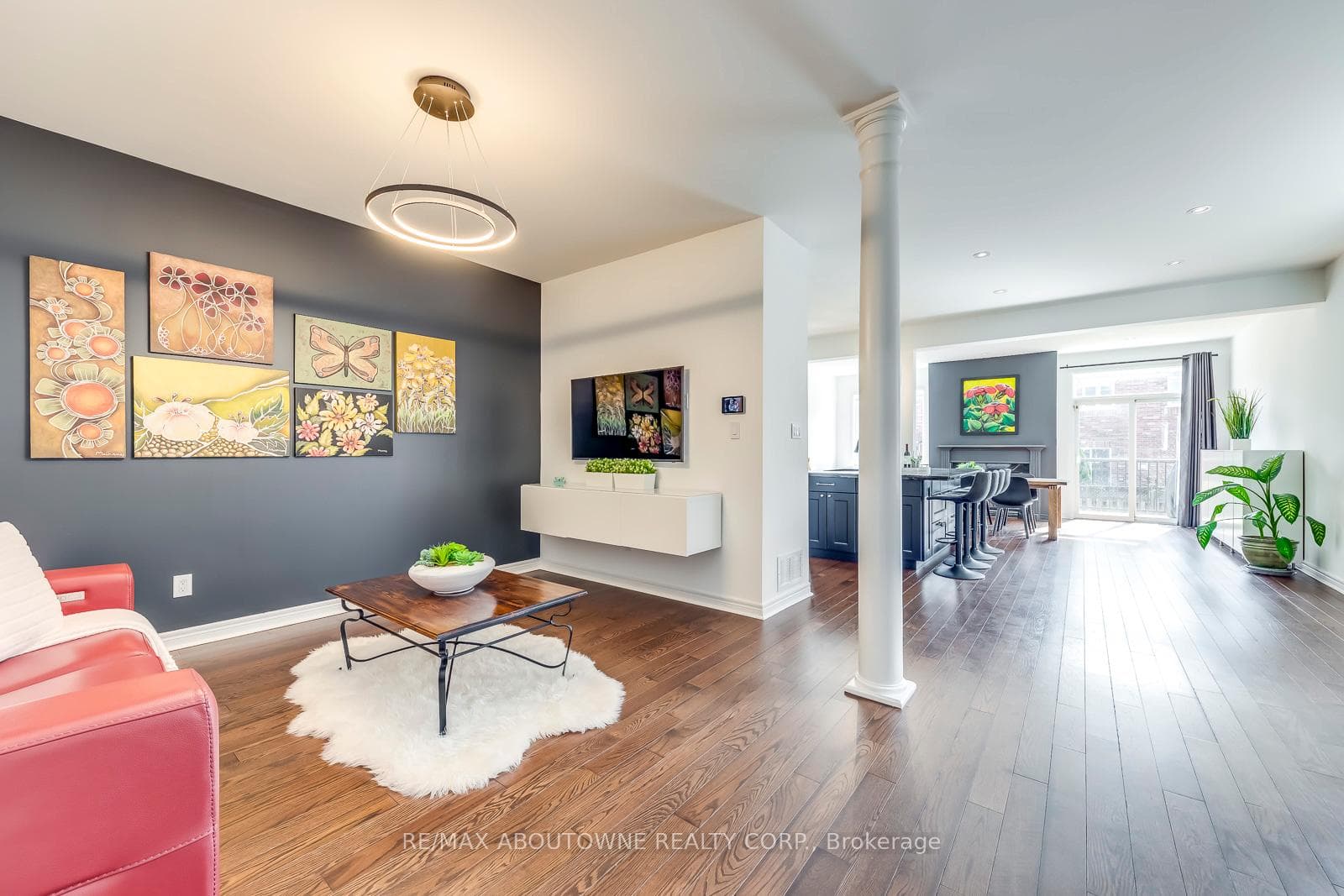 2034 Elmgrove Road photo 6