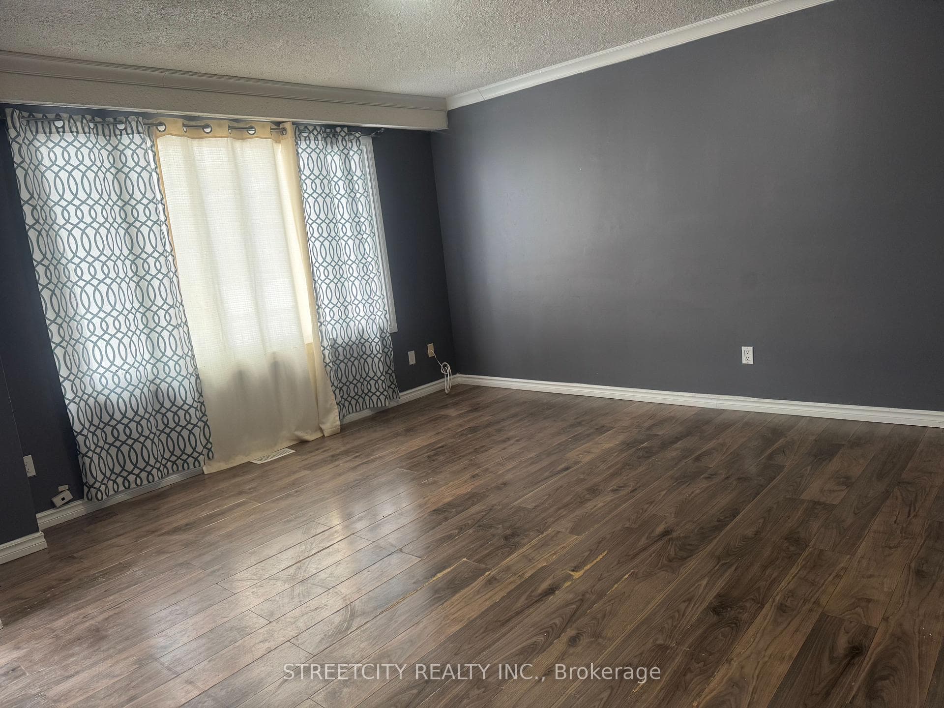 1331 Limberlost Road photo 6