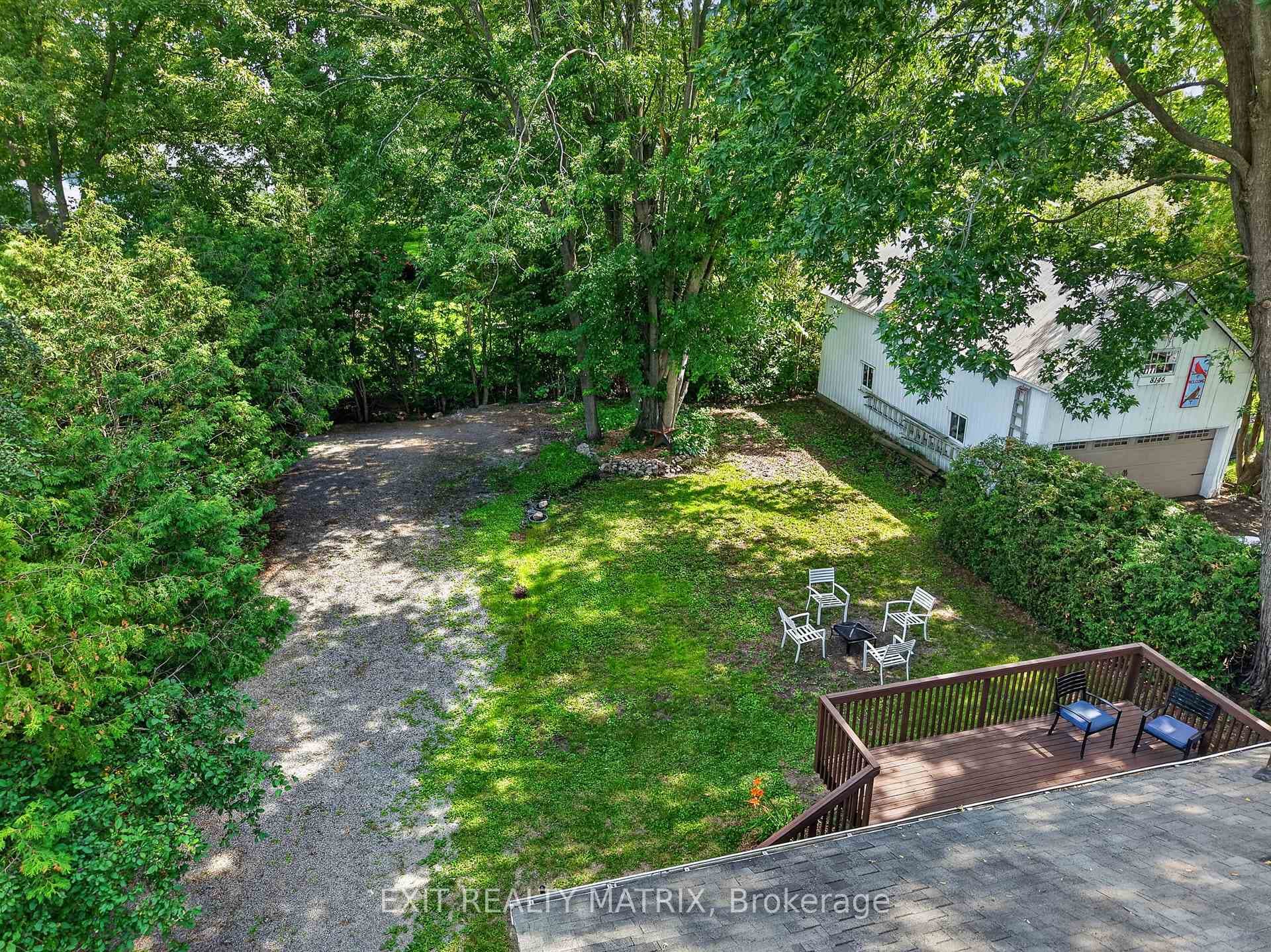 8150 Victoria Street photo 1