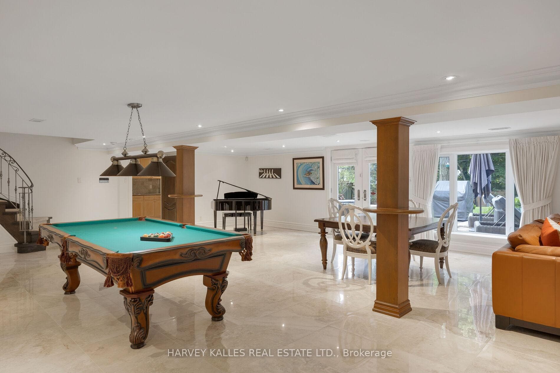 53 Twyford Road photo 33