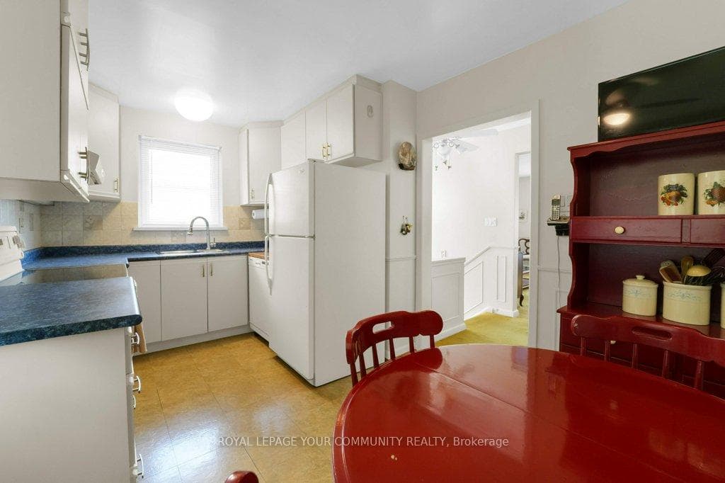 125 Pleasant Avenue photo 10