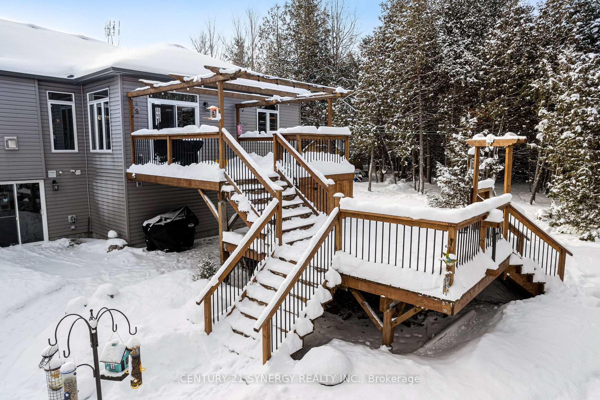 14'x14' , 2 tiered deck