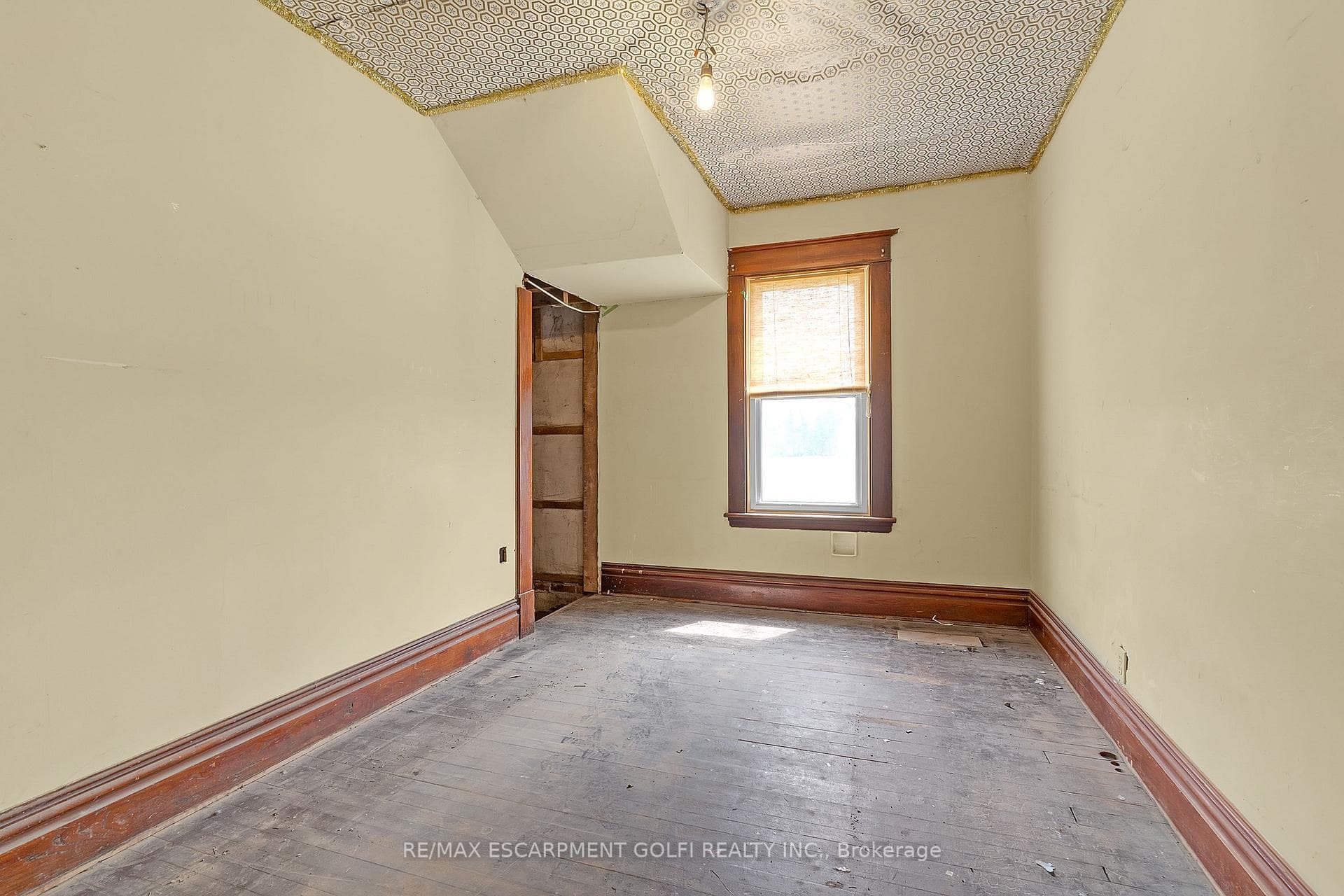 3199 Guyatt Road photo 14