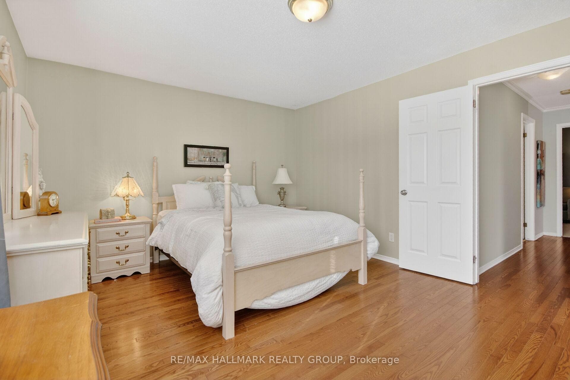 52 Bramblewood Crescent photo 24