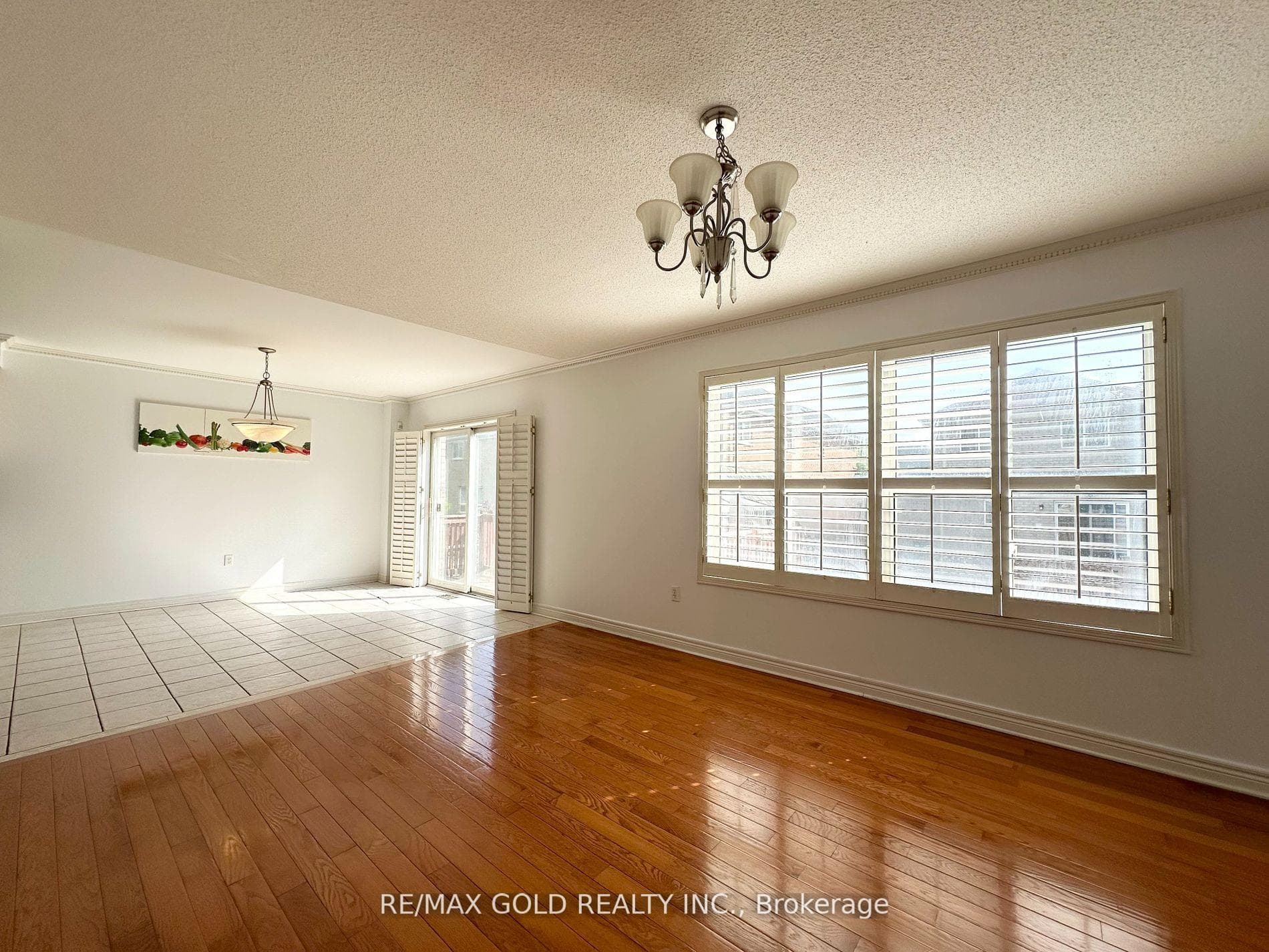 336 Edenbrook Hill Drive Unit Upper photo 11
