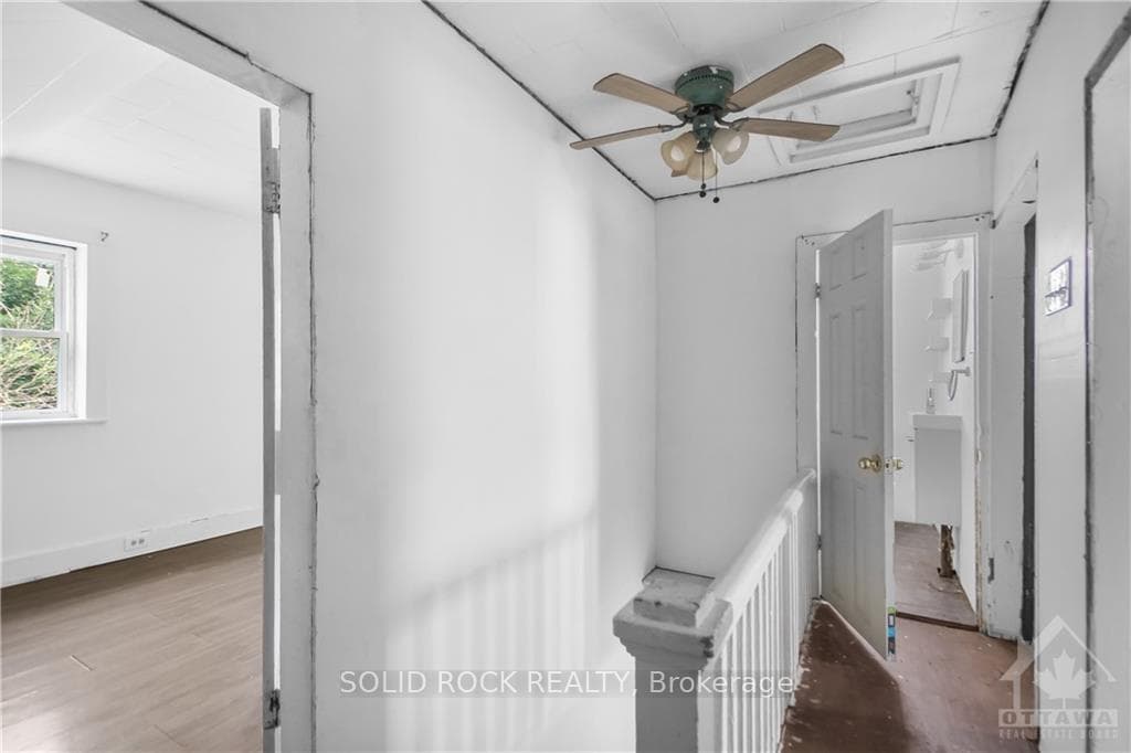 104 BENNETT Drive photo 9